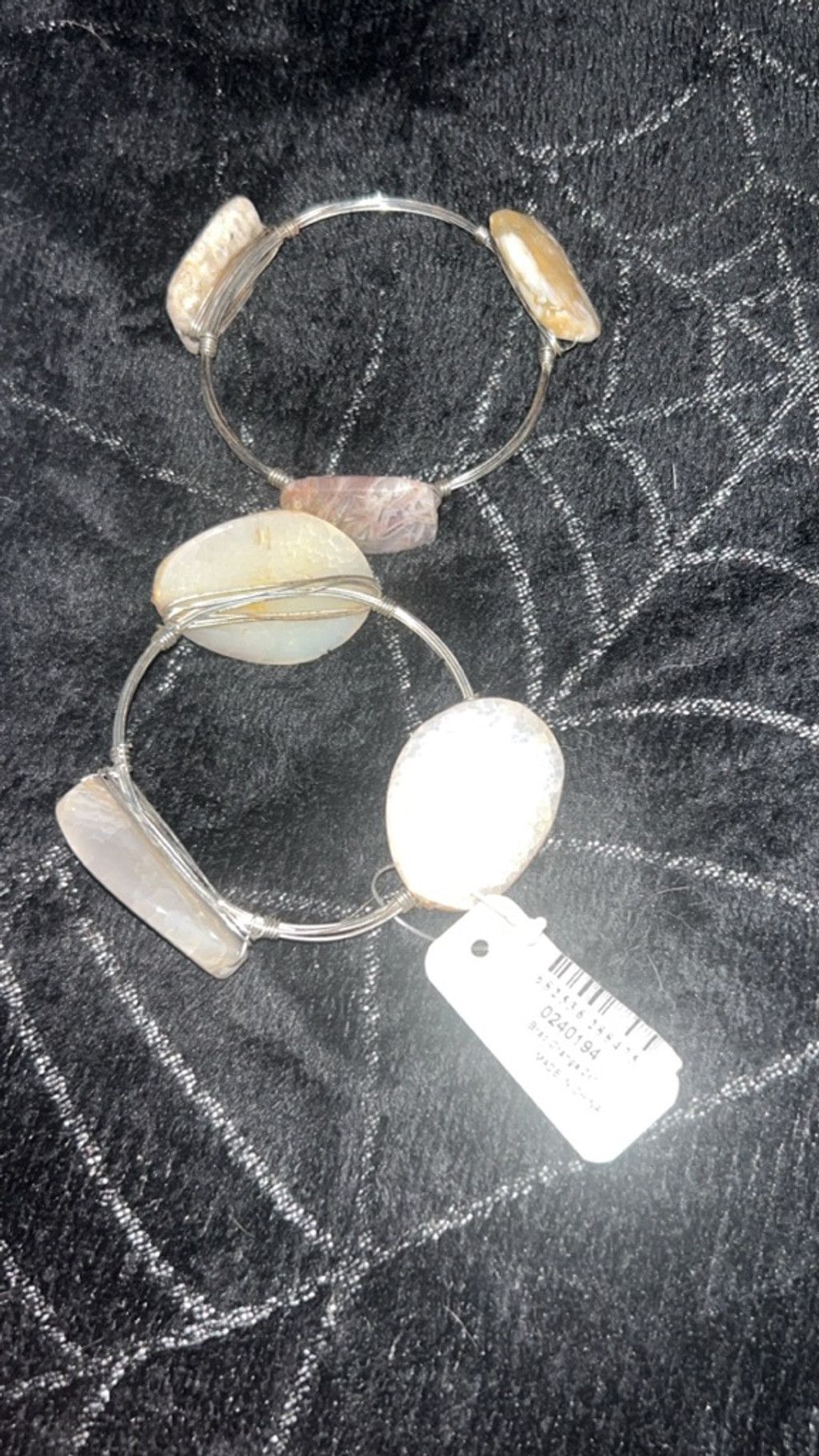 The Unbranded Brand Women's Unbranded White Brown Stone Wire Bracelets One Size Size ONE SIZE - 1 Thumbnail