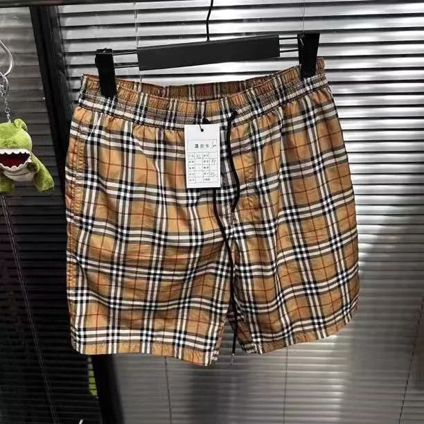 Burberry Multi Plaid Elastic Waist Shorts Size 28 Size US 28 / EU 44 - 1 Thumbnail