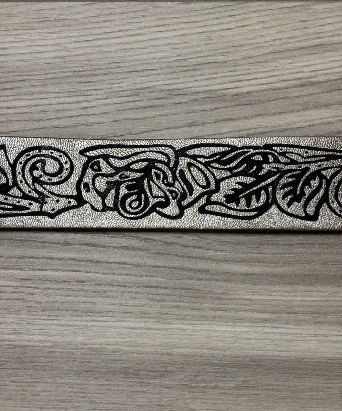 Japanese Brand Rose Buckle Belt Size 30 - 2 Thumbnail
