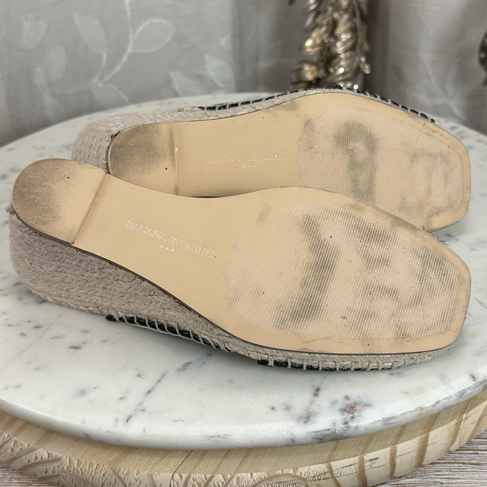 Banana Republic Banana Republic Sandals 8.5 M Wedge Espadrille Black Suede Size US 8.5 / IT 38.5 - 12 Thumbnail