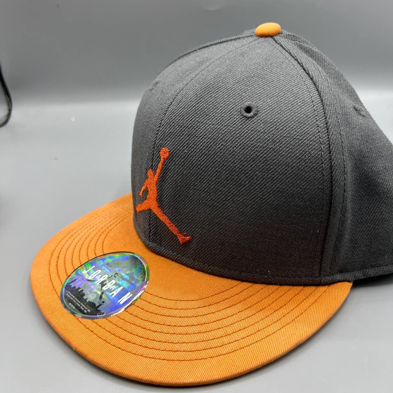 Jordan Brand Air Jordan True Hat Men Embroidered Jumpman Snap Back Cap Size ONE SIZE - 3 Thumbnail