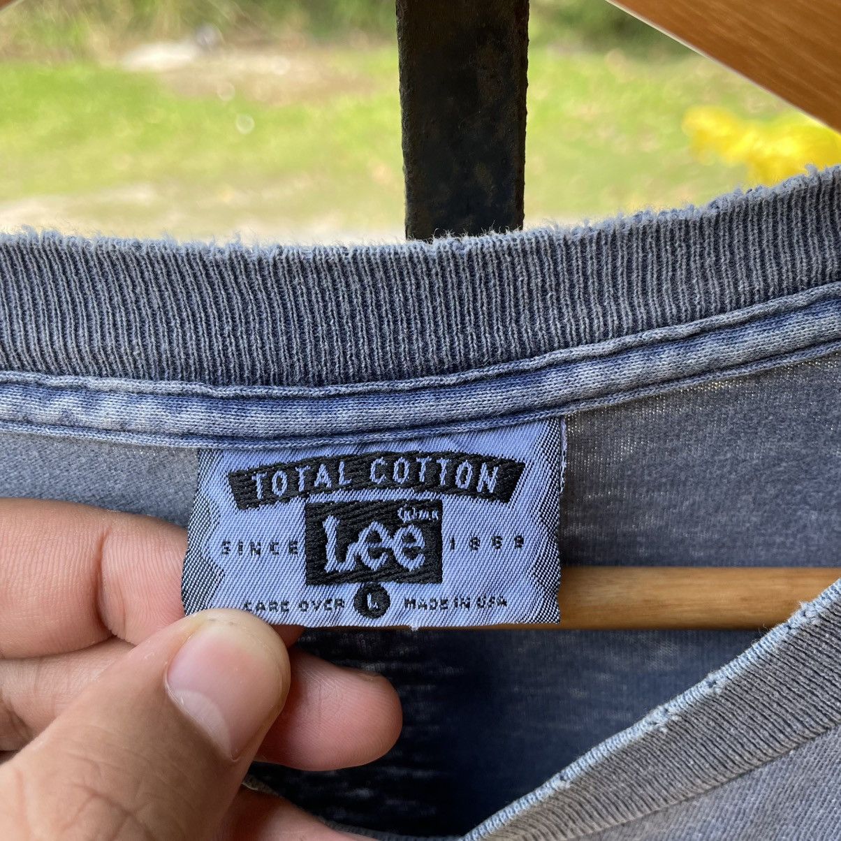 Lee × Vintage 🔥Vintage 90s Lee Park City Ski Box Logo Distress Washed Tee Size US L / EU 52-54 / 3 - 9 Thumbnail