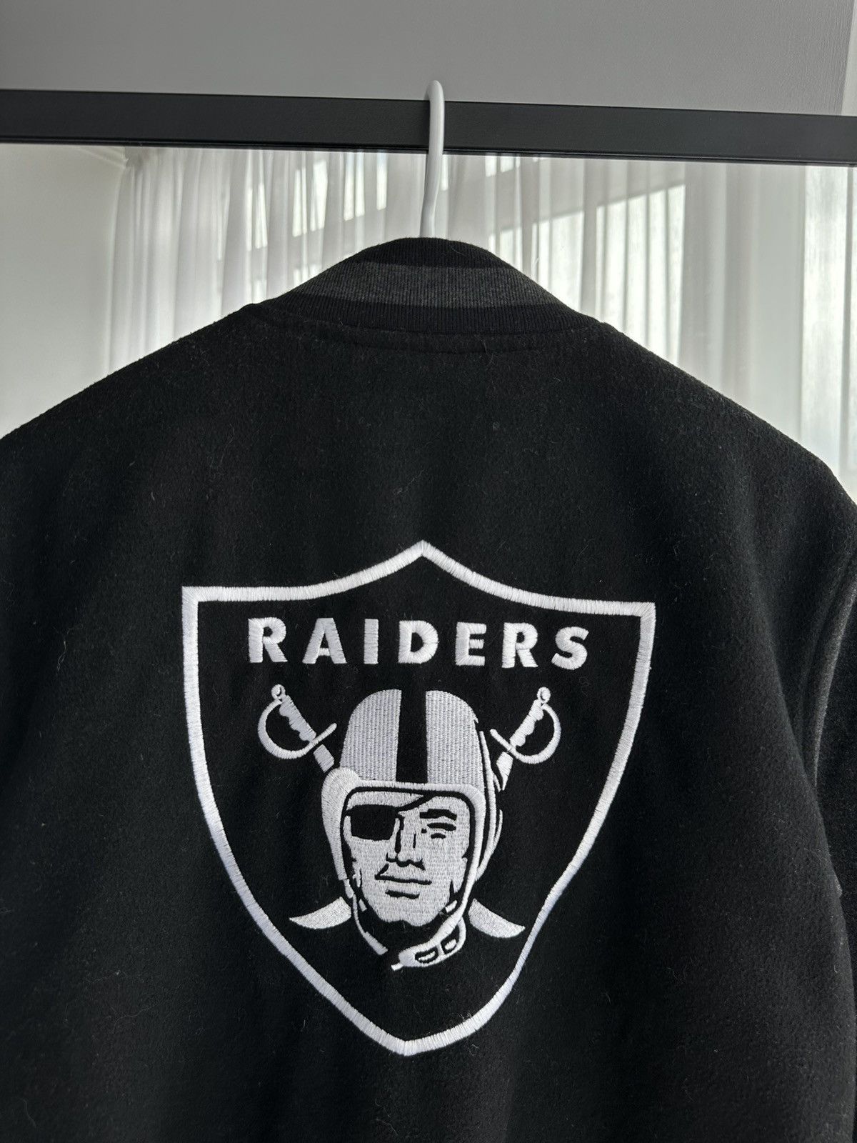 NFL × Vintage Vintage Oakland Raiders NFL Varsity Bomber Jacket Size US S / EU 44-46 / 1 - 9 Thumbnail