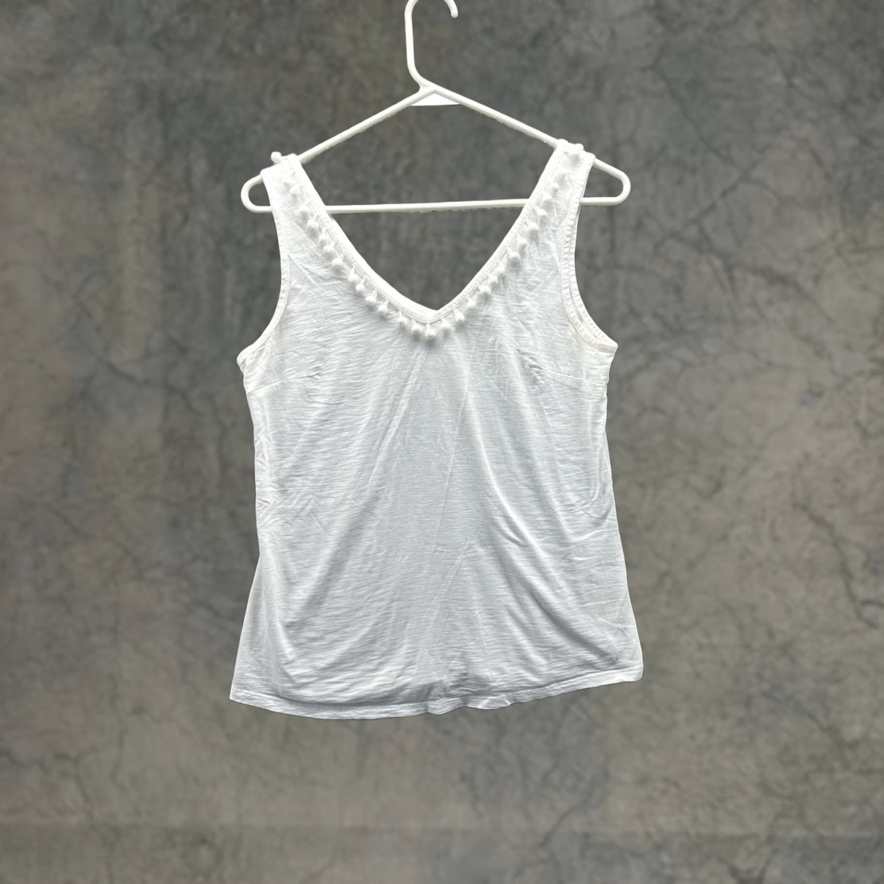 Lilly Pulitzer Lilly Pulitzer Tank Top Womens Small White V-Neck Fringe Sleeveless Jersey Size S / US 4 / IT 40 - 1 Thumbnail
