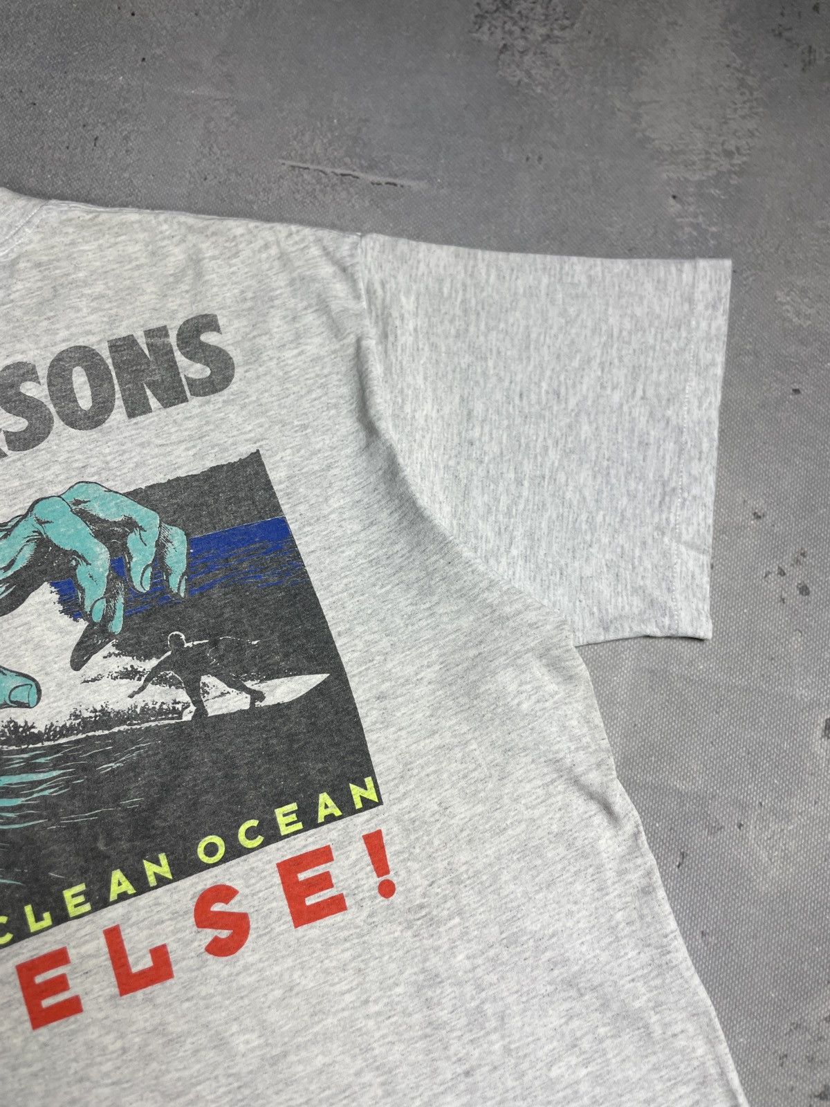Maui and Sons × Vintage Vintage 90s Maui And Sons Pirate Ship Shark Fantasy Tee Size US XL / EU 56 / 4 - 7 Thumbnail