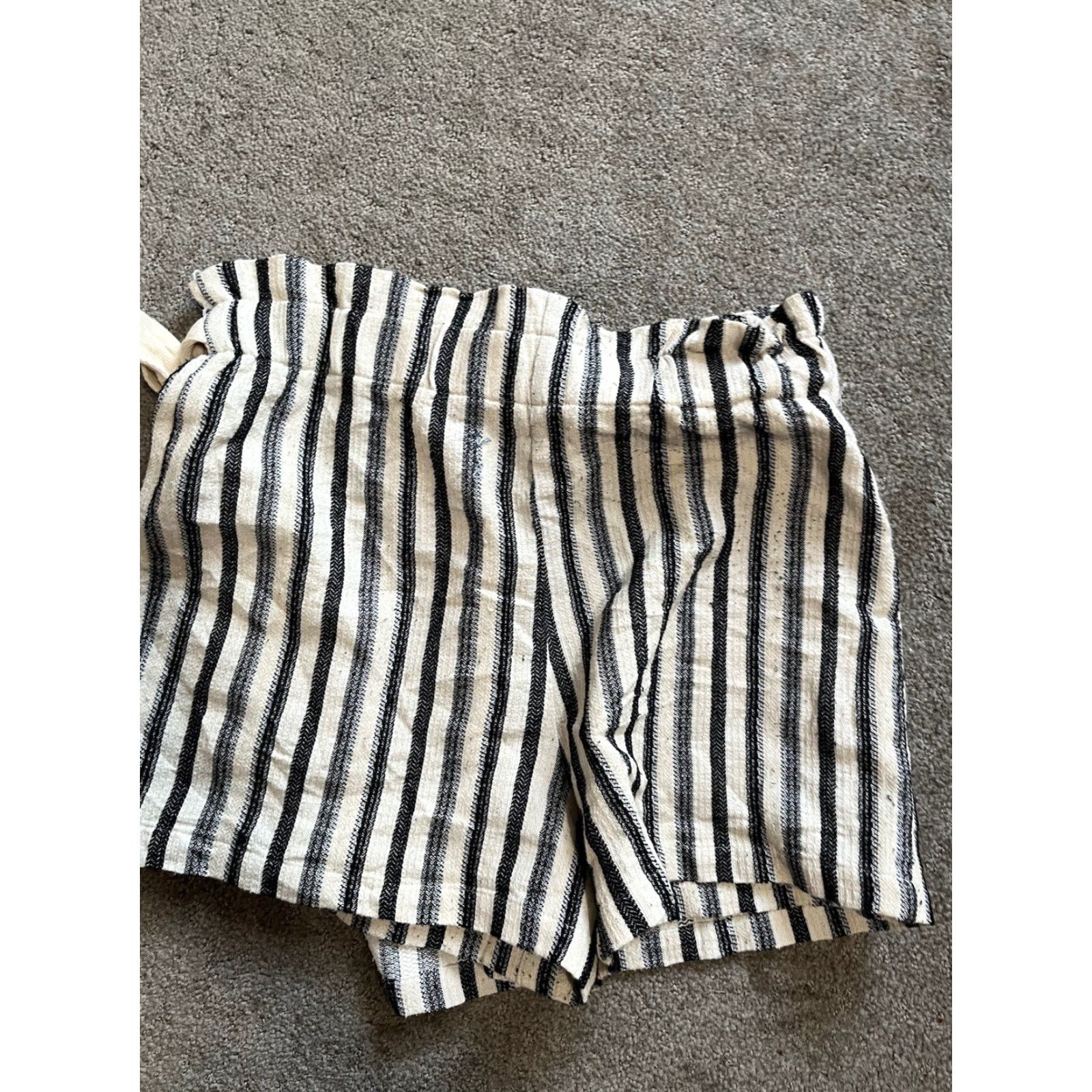 Urban Outfitters Urban outfitters Skort wrap side tie black white stripe Womens Sz M Size 32" / US 10 / IT 46 - 2 Thumbnail