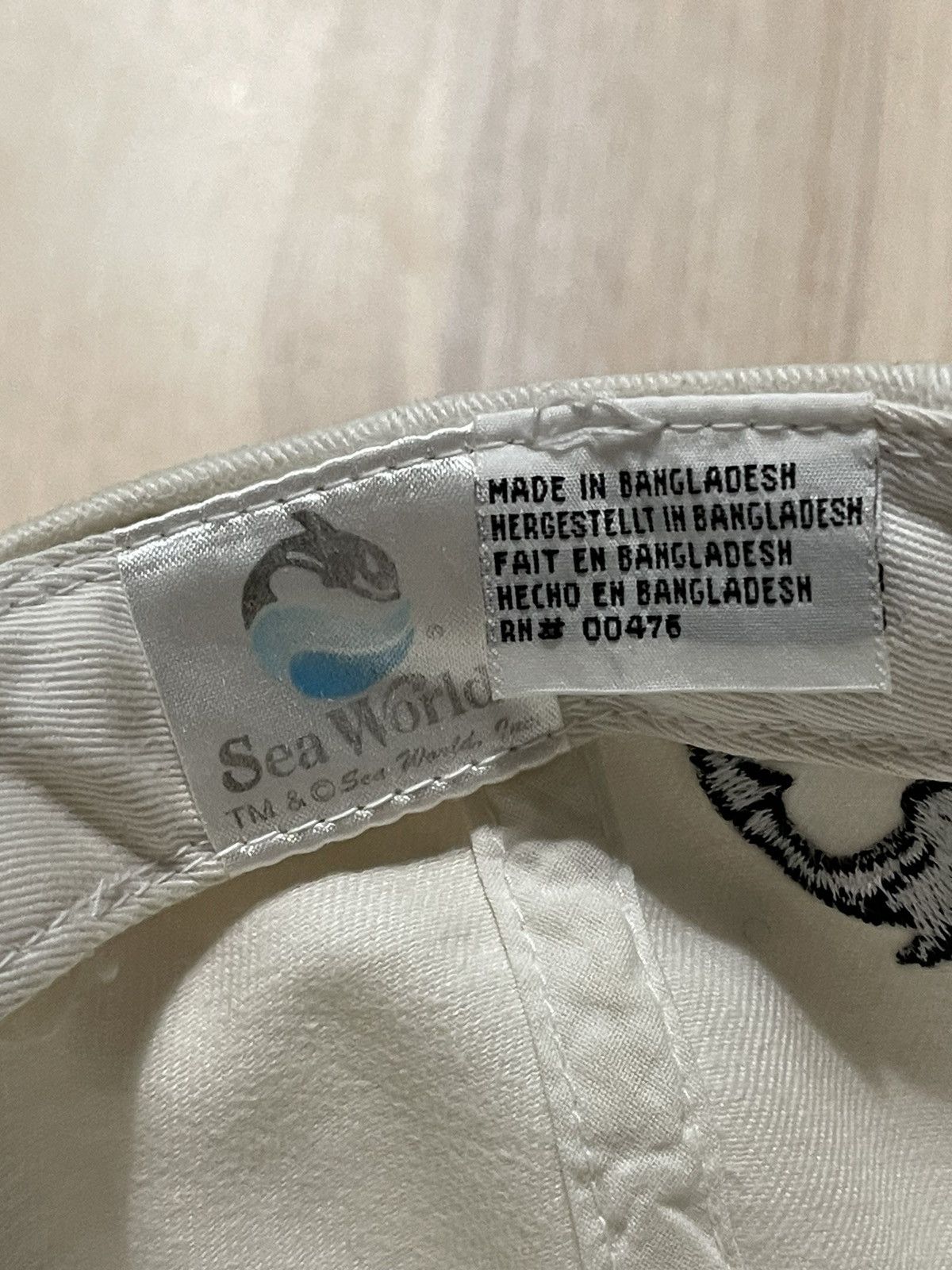 Vintage Vintage 90s Sea World Shamu Logo SnapBack Hat Size ONE SIZE - 4 Thumbnail