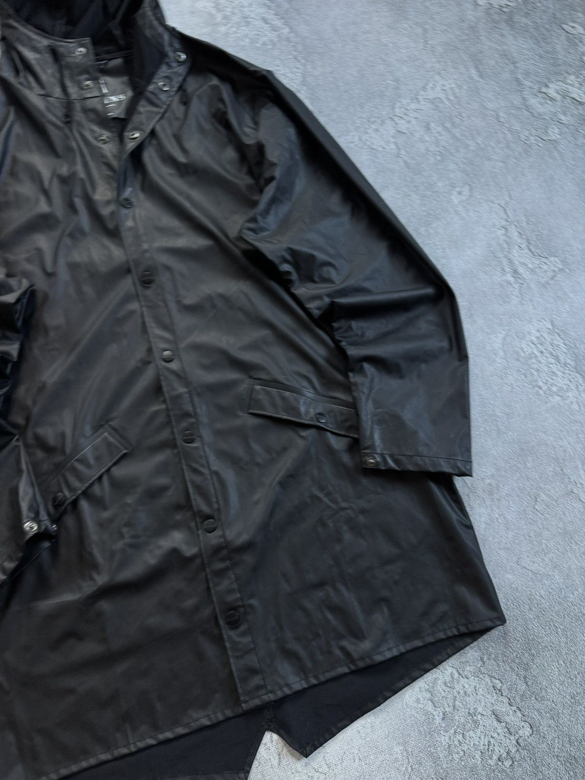 Rains Rains L/XL waterproof light long jacket hooded long coat Size US XL / EU 56 / 4 - 4 Thumbnail