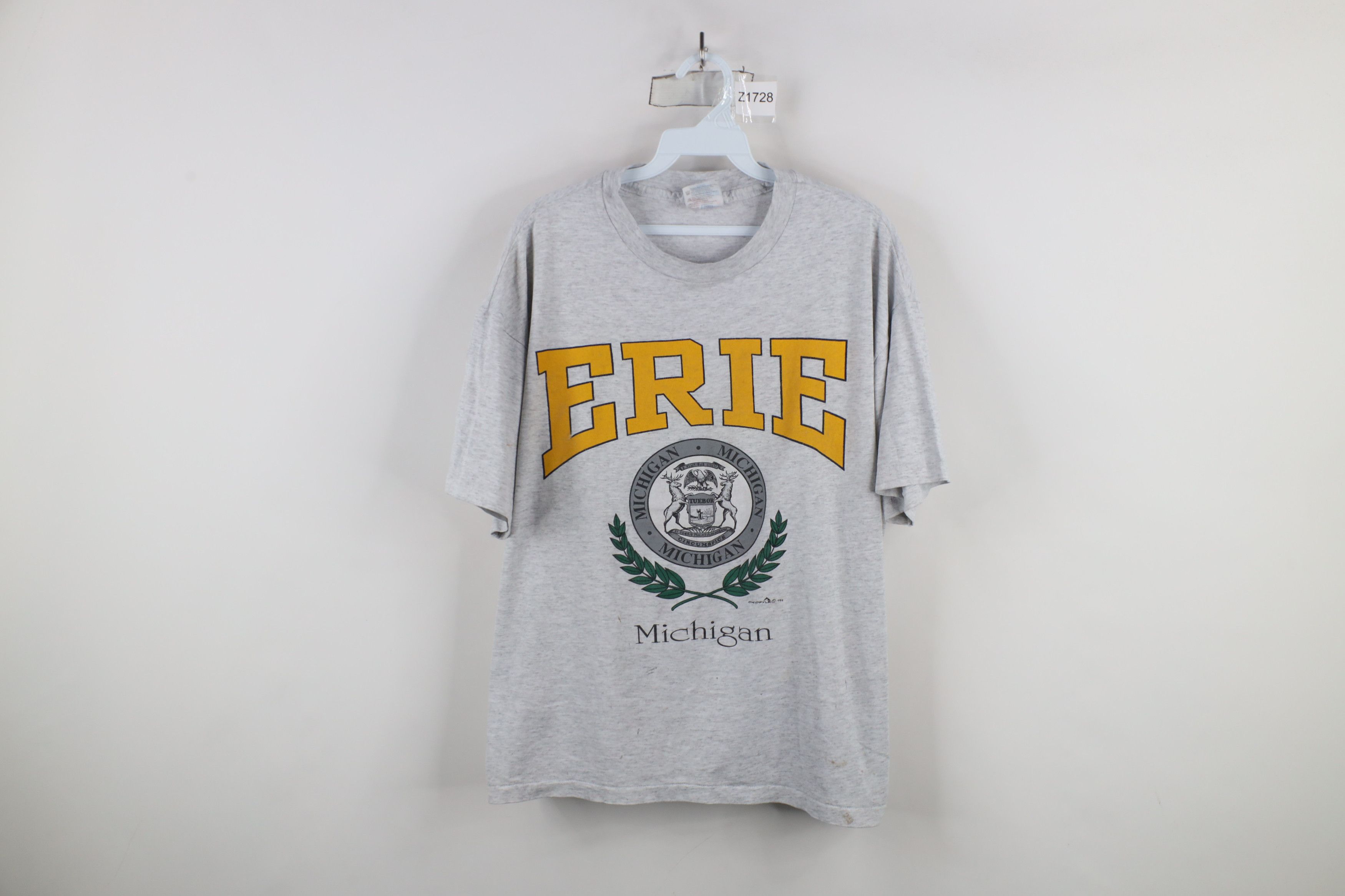 Vintage Vintage 90s Spell Out Erie Michigan Short Sleeve T-Shirt USA Size XL / US 12-14 / IT 48-50 - 1 Thumbnail