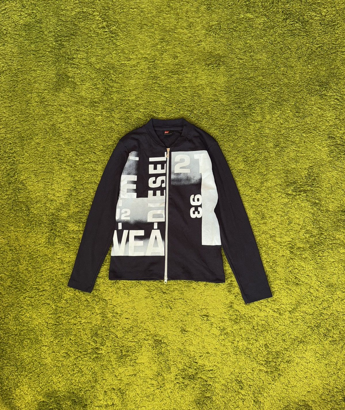 Diesel Diesel 2000s vintage graphic full zip sweatshirt Y2K Size M / US 6-8 / IT 42-44 - 1 Thumbnail
