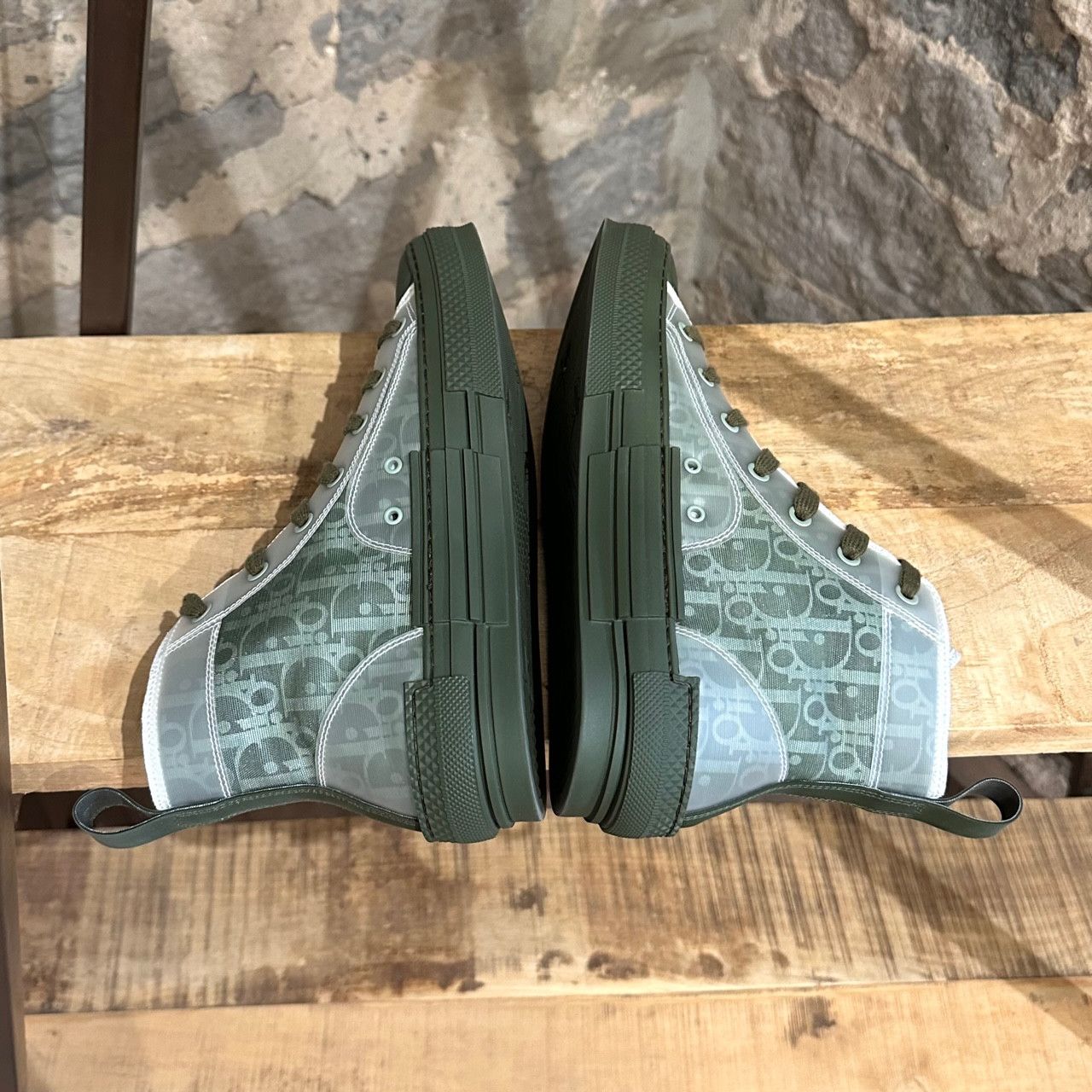 Dior Dior B23 Dark Olive Green Oblique Canvas High-top Sneakers Size US 7 / EU 40 - 7 Thumbnail