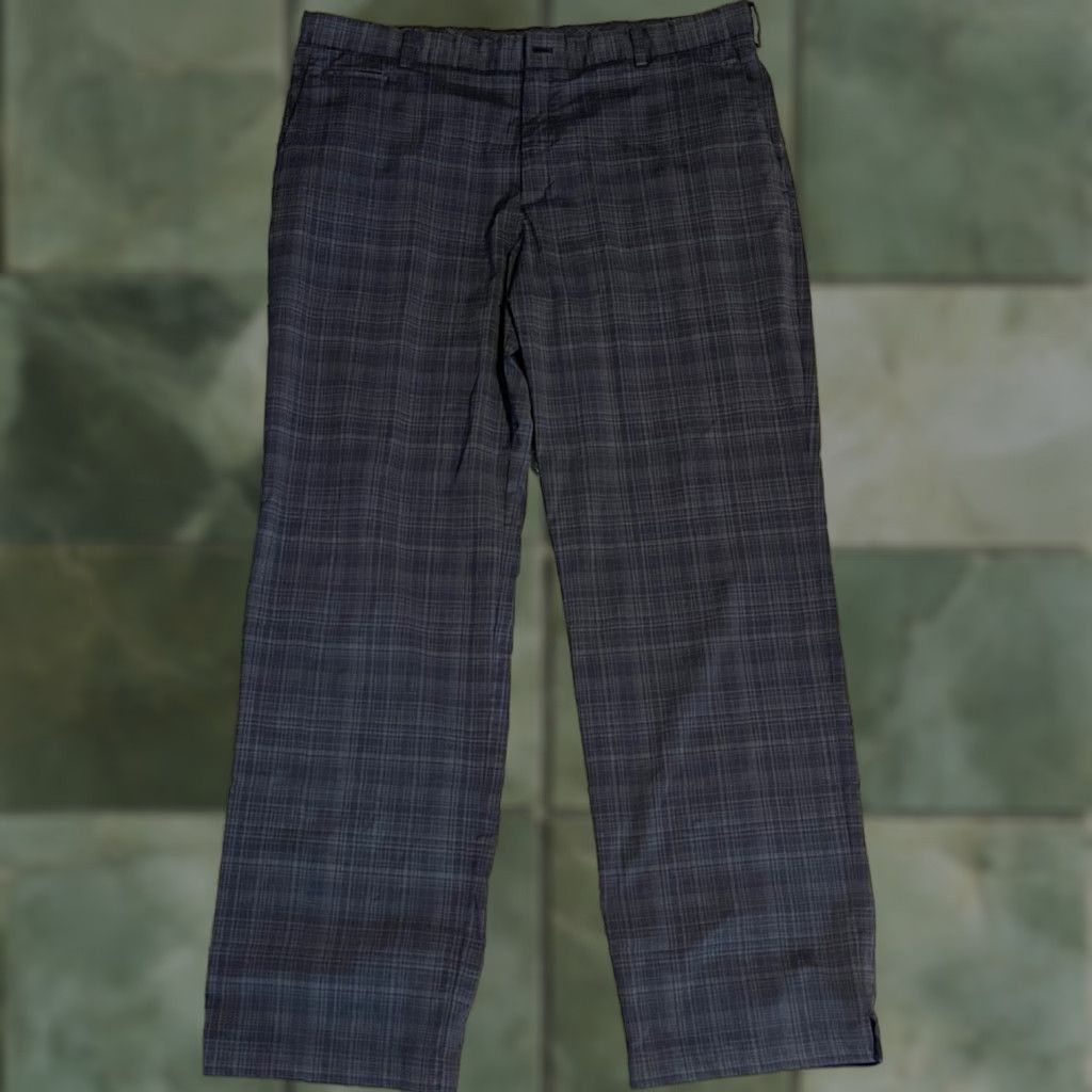 Nike Nike Golf Pants Mens Regular 38 x 32 Gray Plaid Chino Dri-Fit Belt Loops Pockets Logo Button Straight Leg Size US 38 / EU 54 - 1 Thumbnail