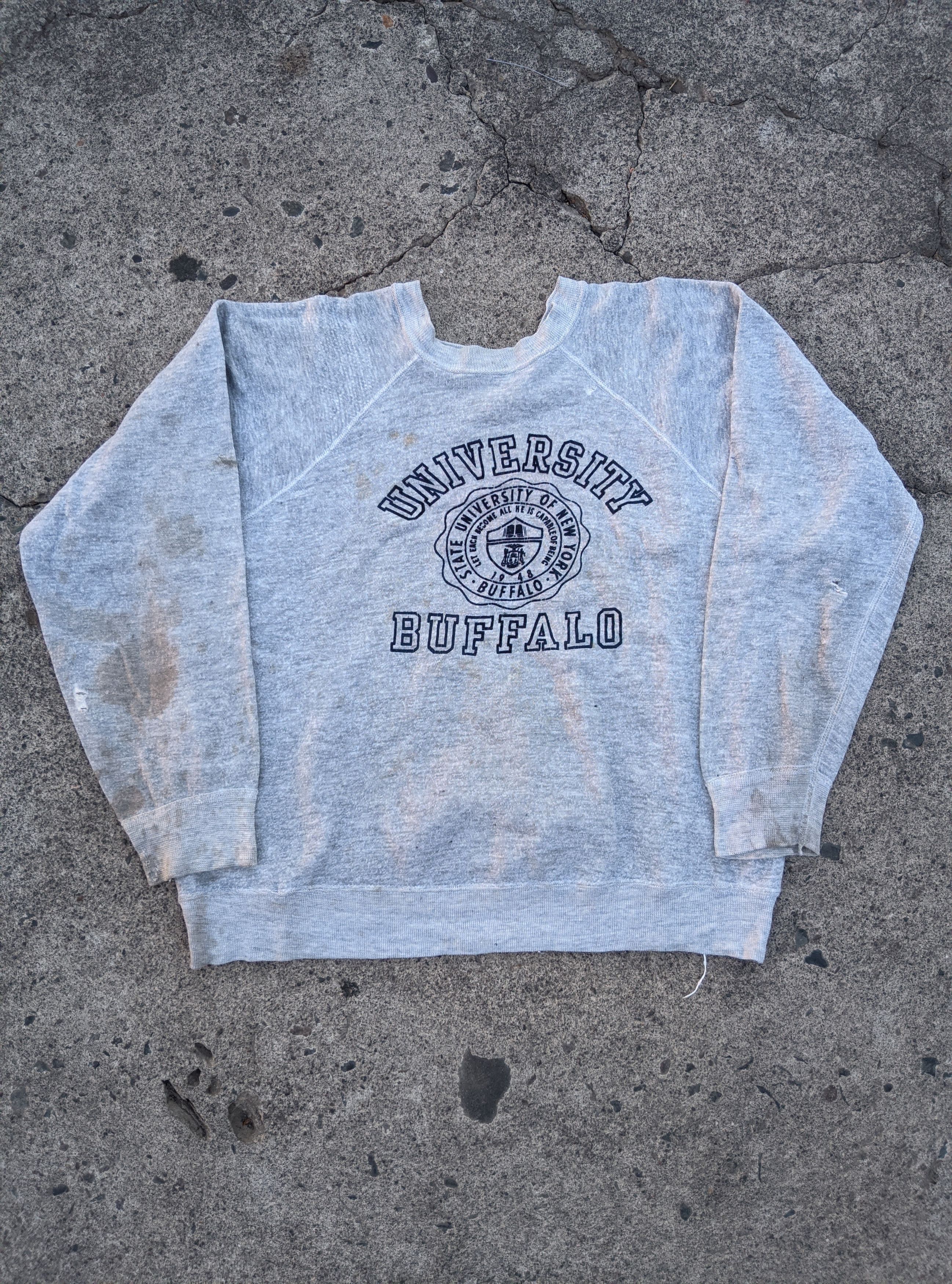 Vintage Vintage 60s distressed Buffalo university sweatshirt thrash Size US XL / EU 56 / 4 - 1 Thumbnail