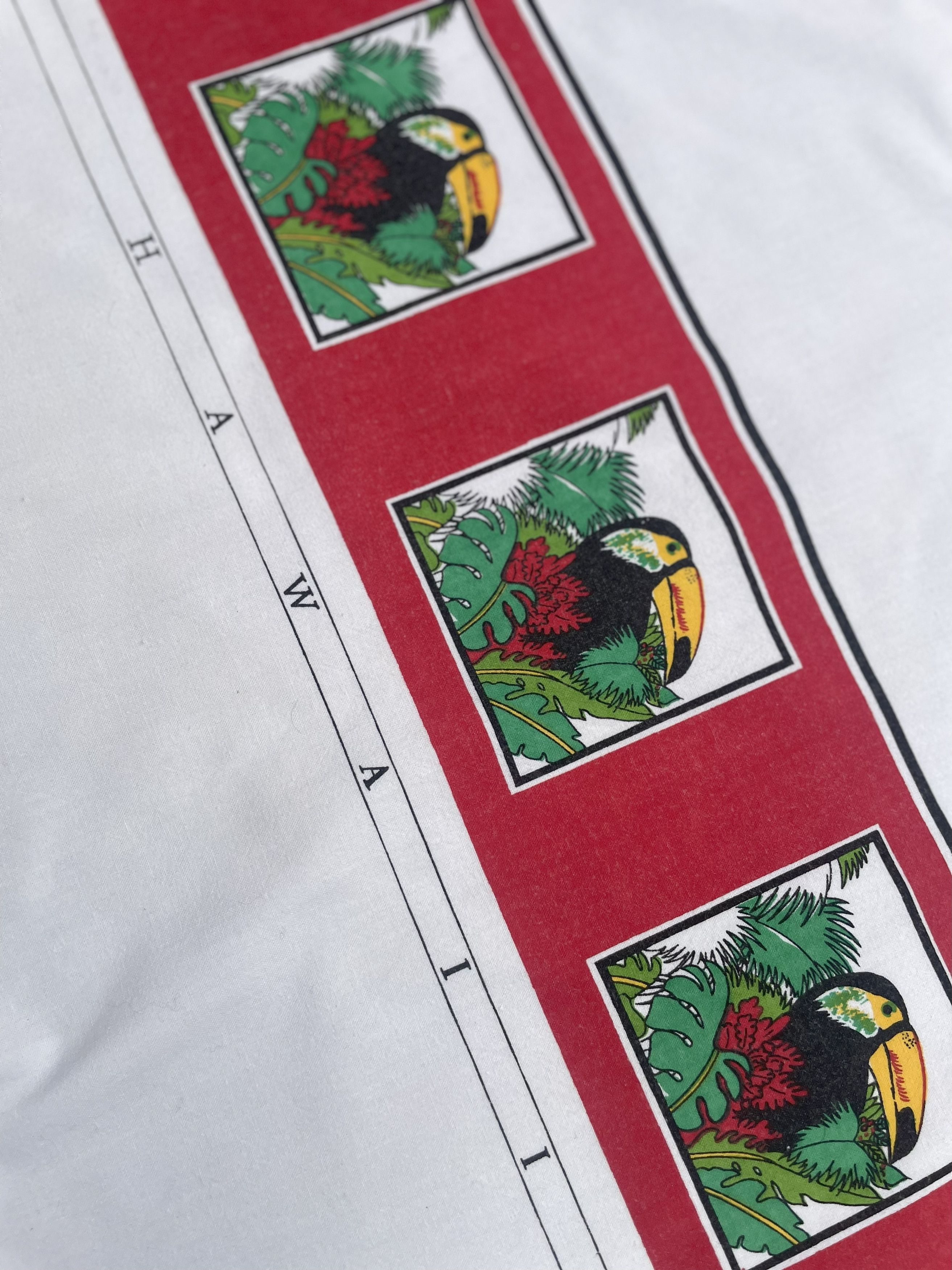 Vintage Vintage Hawaii Sweatshirt Thin Fabric Size US XL / EU 56 / 4 - 8 Thumbnail