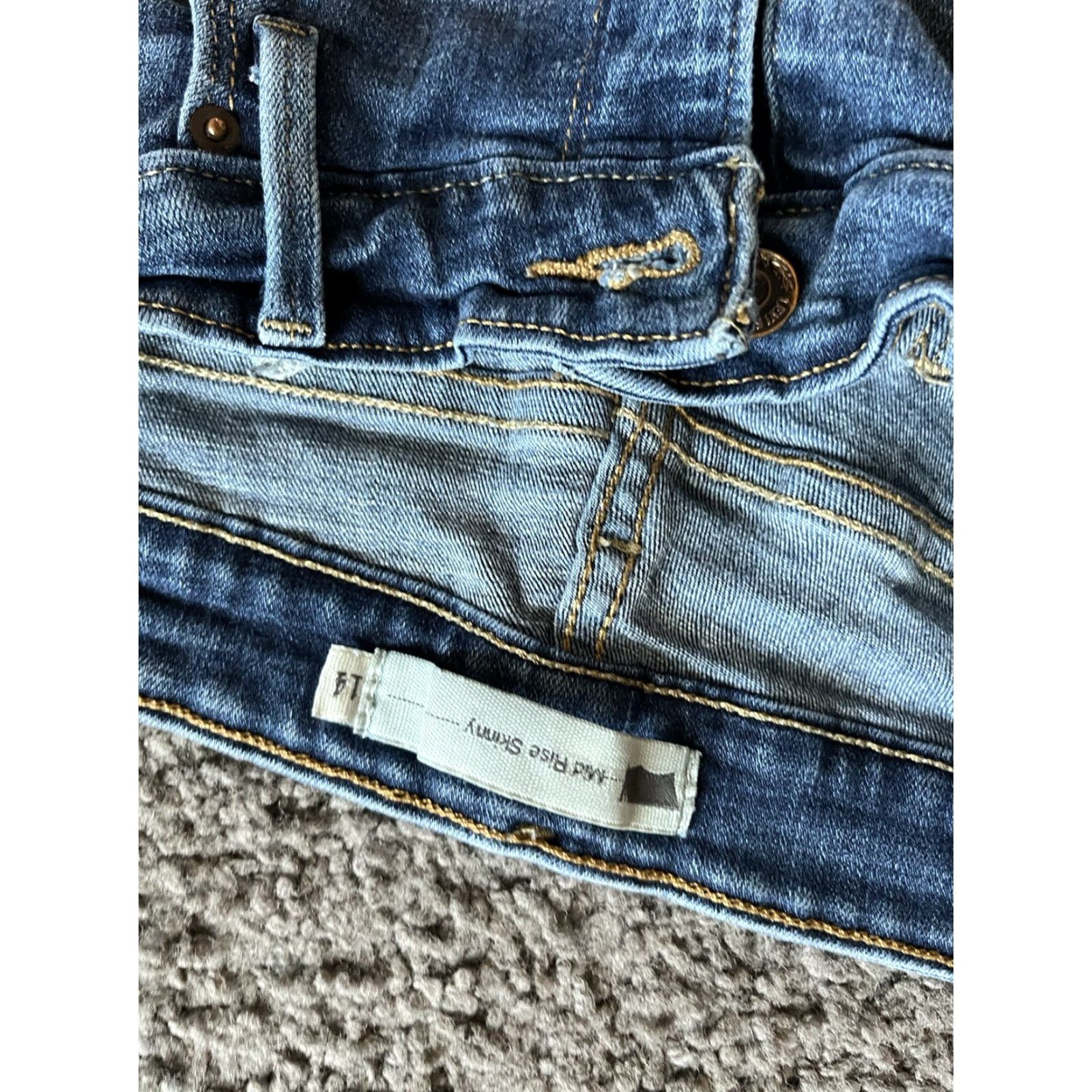 Levi's Levi's Jeans Skinny Denim 14S 32x30 Medium Wash Women Slim Mid Rise Blue 14 Women's Regular Inseam 30 Comfort Stretch Jeans Size 36" / US 14 / IT 50 - 7 Thumbnail