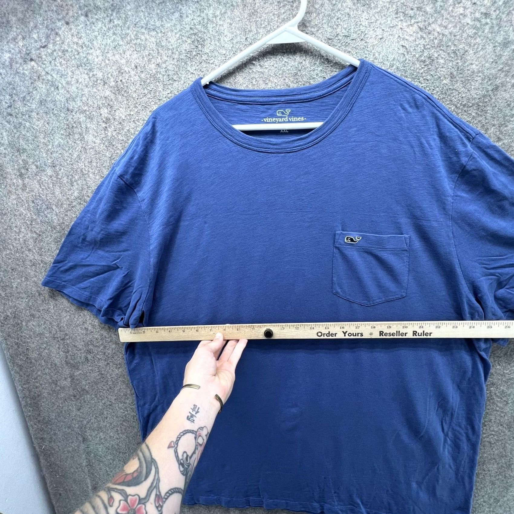 Vineyard Vines Vineyard Vines Mens 2XL Blue Pocket Whale Logo Tee Tagless Casual Soft Shirt Size US XXL / EU 58 / 5 - 5 Thumbnail