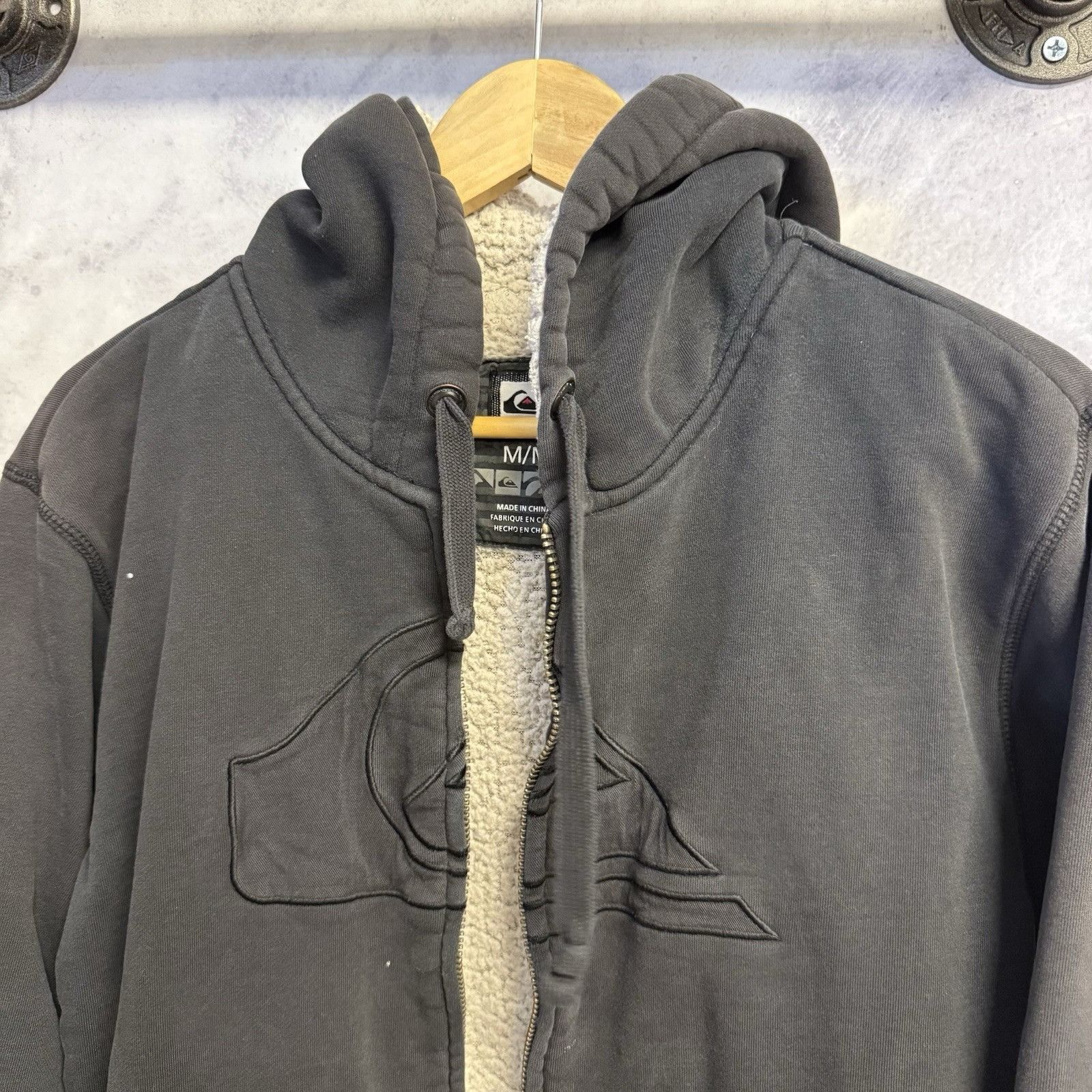 Quiksilver Vintage Quiksilver Hoodie Sweatshirt Mens Medium Sherpa Line Size US M / EU 48-50 / 2 - 1 Thumbnail