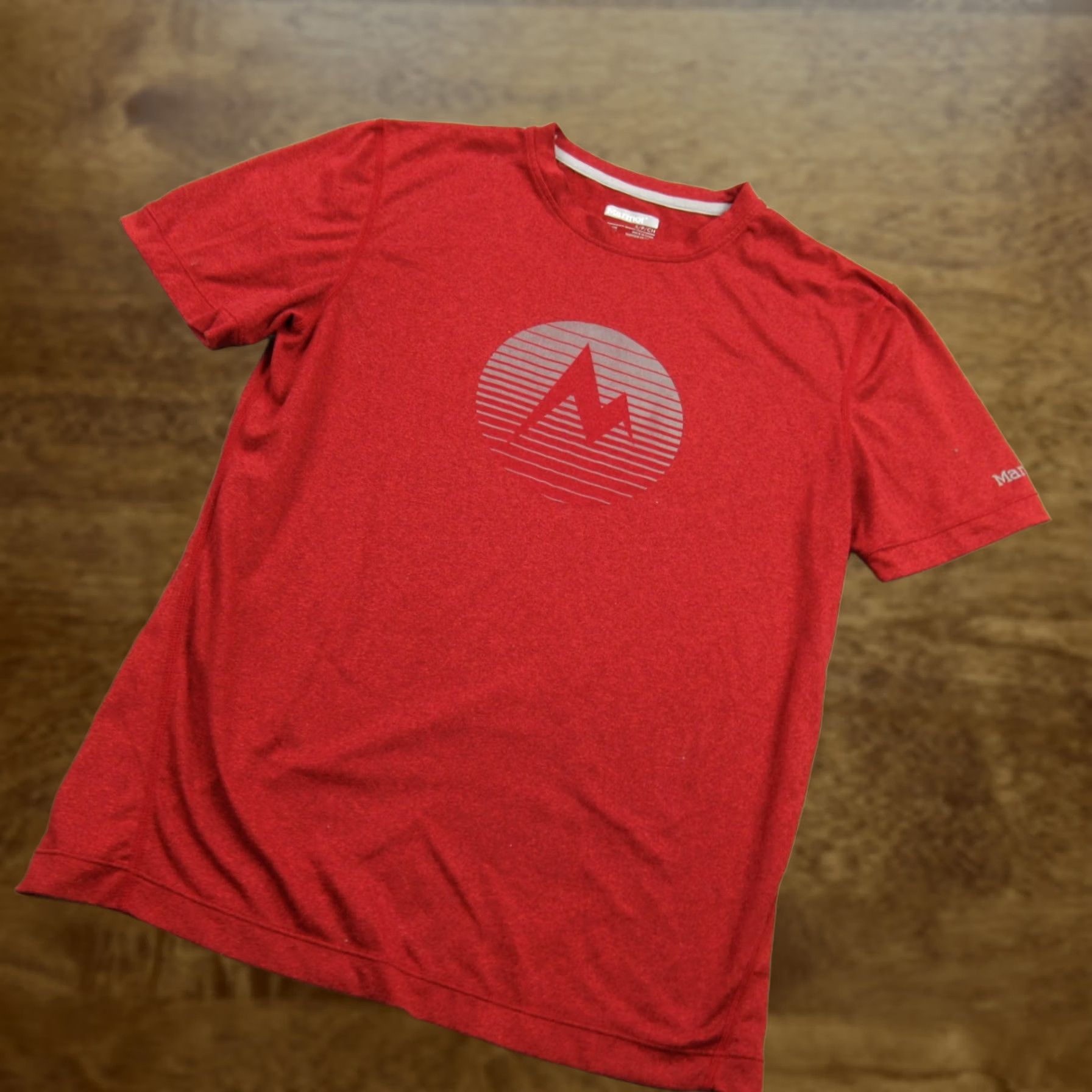 Marmot Marmot Shirt Mens Small Short Sleeve Red Crew Neck Outdoors Lightweight Size US S / EU 44-46 / 1 - 1 Thumbnail