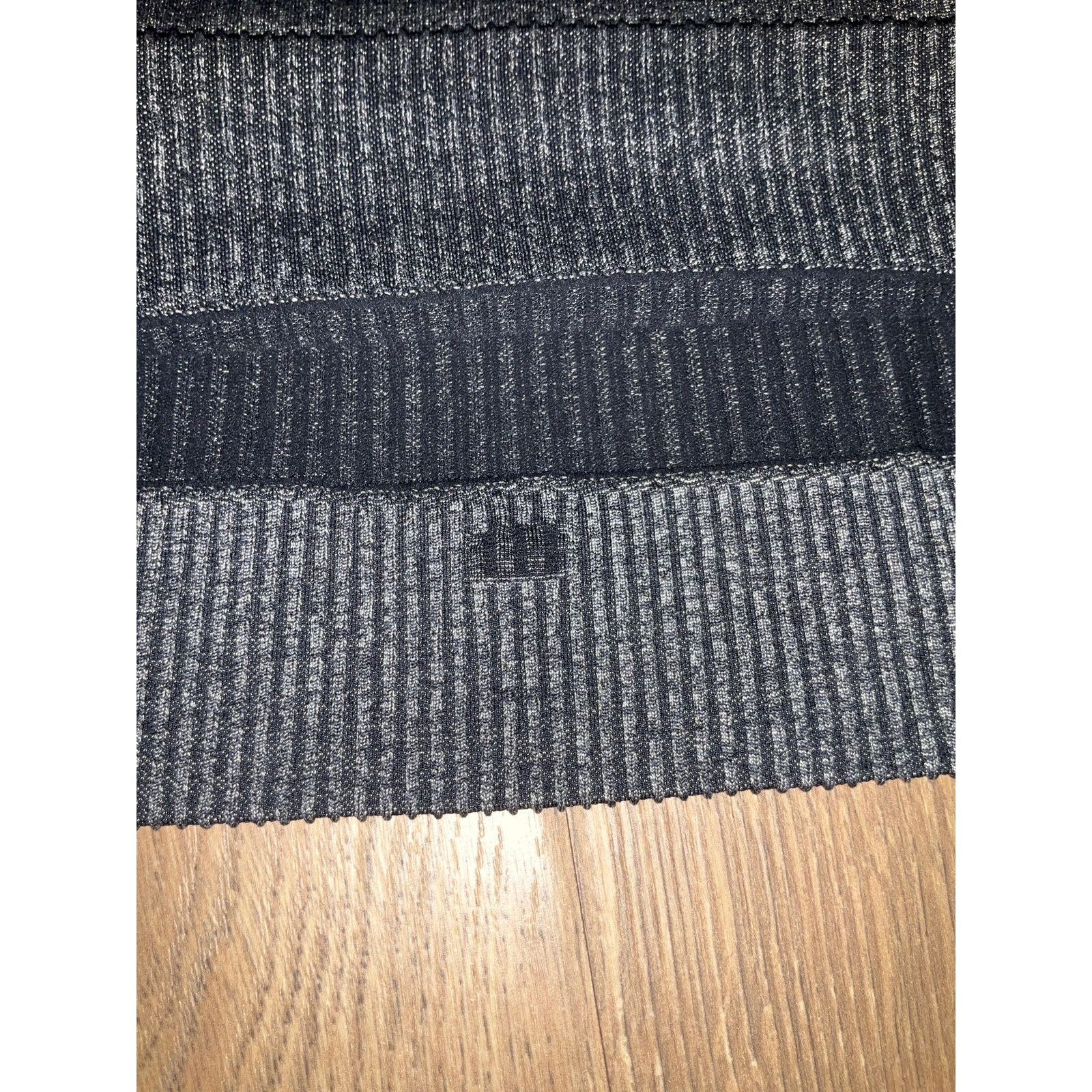 Lululemon Women’s Lululemon Restless top, S Size S / US 4 / IT 40 - 5 Thumbnail
