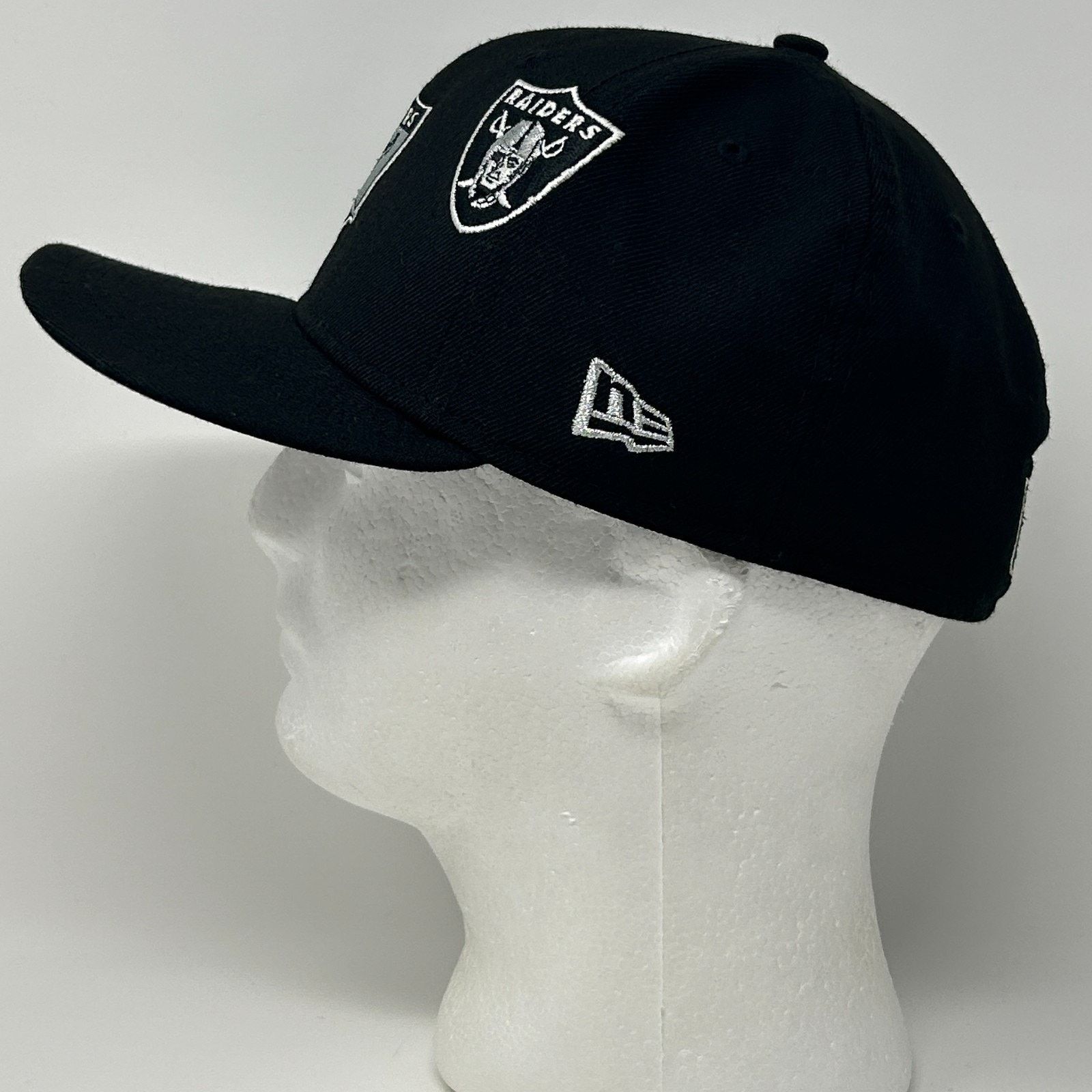 New Era Las Vegas Raiders Hat Baseball Cap New Era Fitted 7 1/8 Size ONE SIZE - 7 Thumbnail