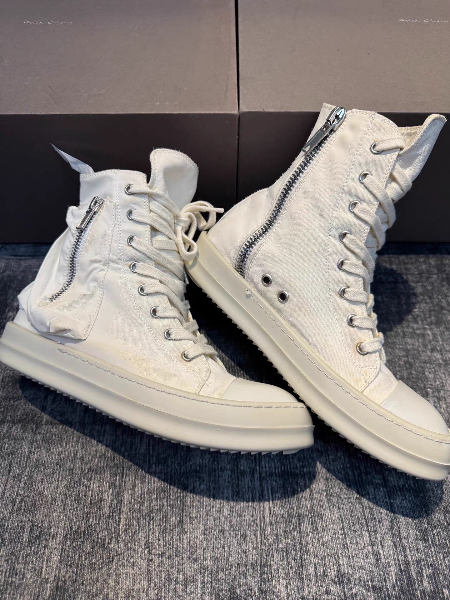 Rick Owens Rick Owens DRKSHDW Big Converse Size US 7 / IT 37 - 2 Thumbnail
