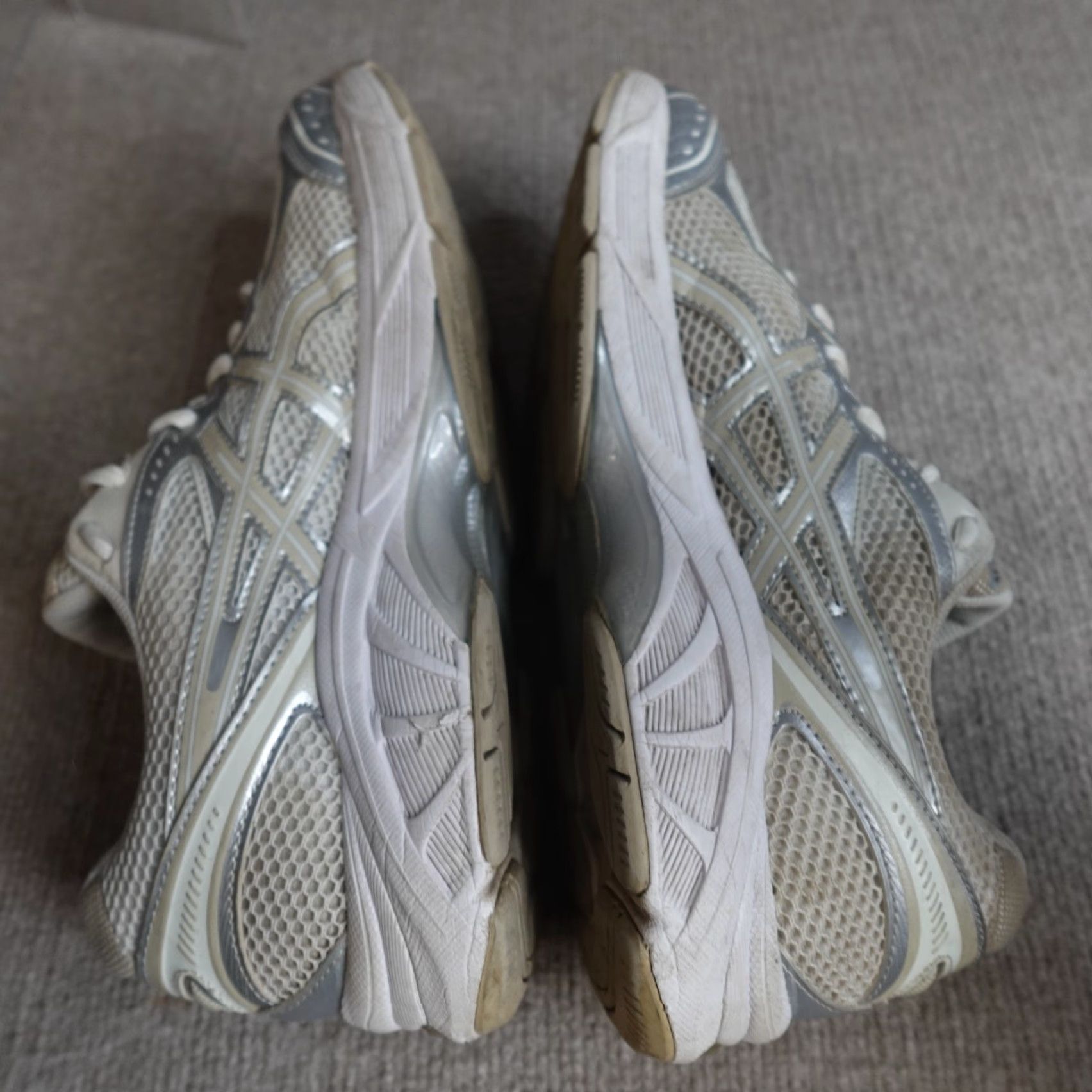 Asics ASICS Mens Sneakers 10.5 Gray Silver GT 2160 Shoe Sneaker Casual Activewear Men Size US 11 / EU 44 - 4 Thumbnail