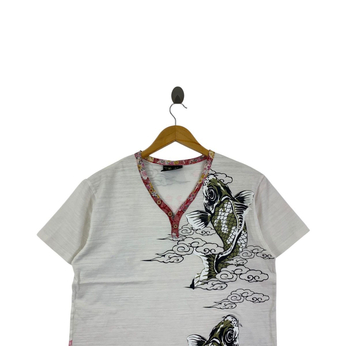 Vintage Vintage JAPAN TRADITIONAL KARAKURI Koi Sakura Tee Shirt Size L / US 10 / IT 46 - 2 Thumbnail