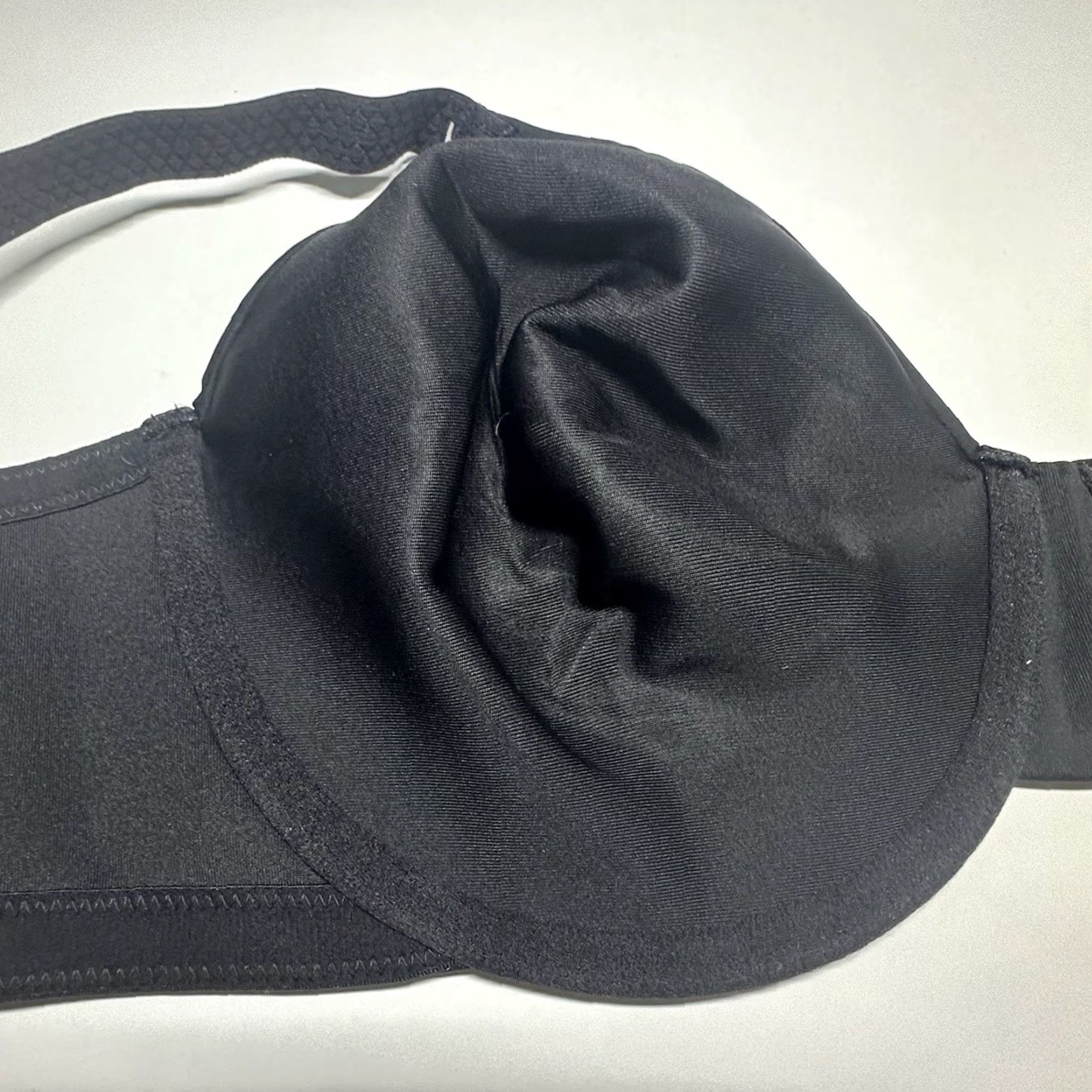 Vintage VINTAGE Vanity Fair 76080 Black Minimizer Unlined Underwire Bra Sz 38D Size ONE SIZE - 6 Thumbnail