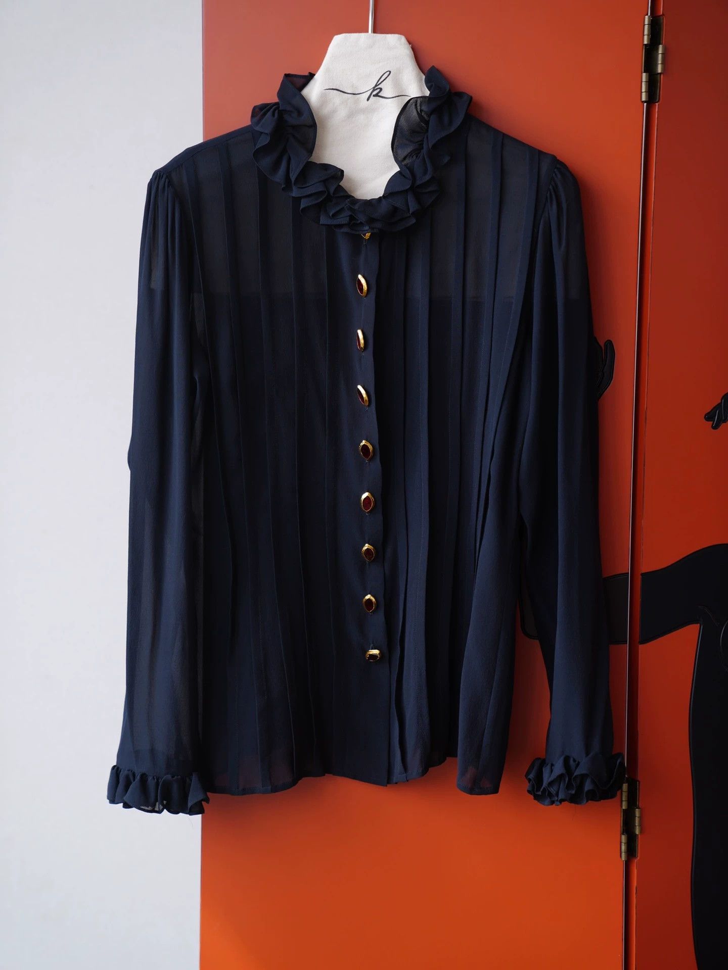 Yves Saint Laurent YSL Rive Gauche 1992 Silk Black Pleated Enamel Gold Jewel Buttons Shirt Size XS / US 0-2 / IT 36-38 - 2 Thumbnail