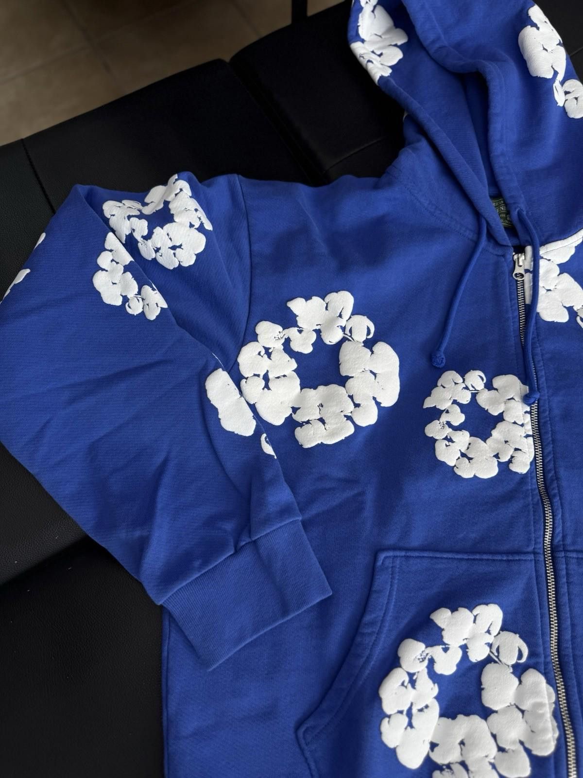 DENIM TEARS Size L - Denim Tears Cotton Wreath Blue Zip Up Hoodie Size US L / EU 52-54 / 3 - 4 Thumbnail