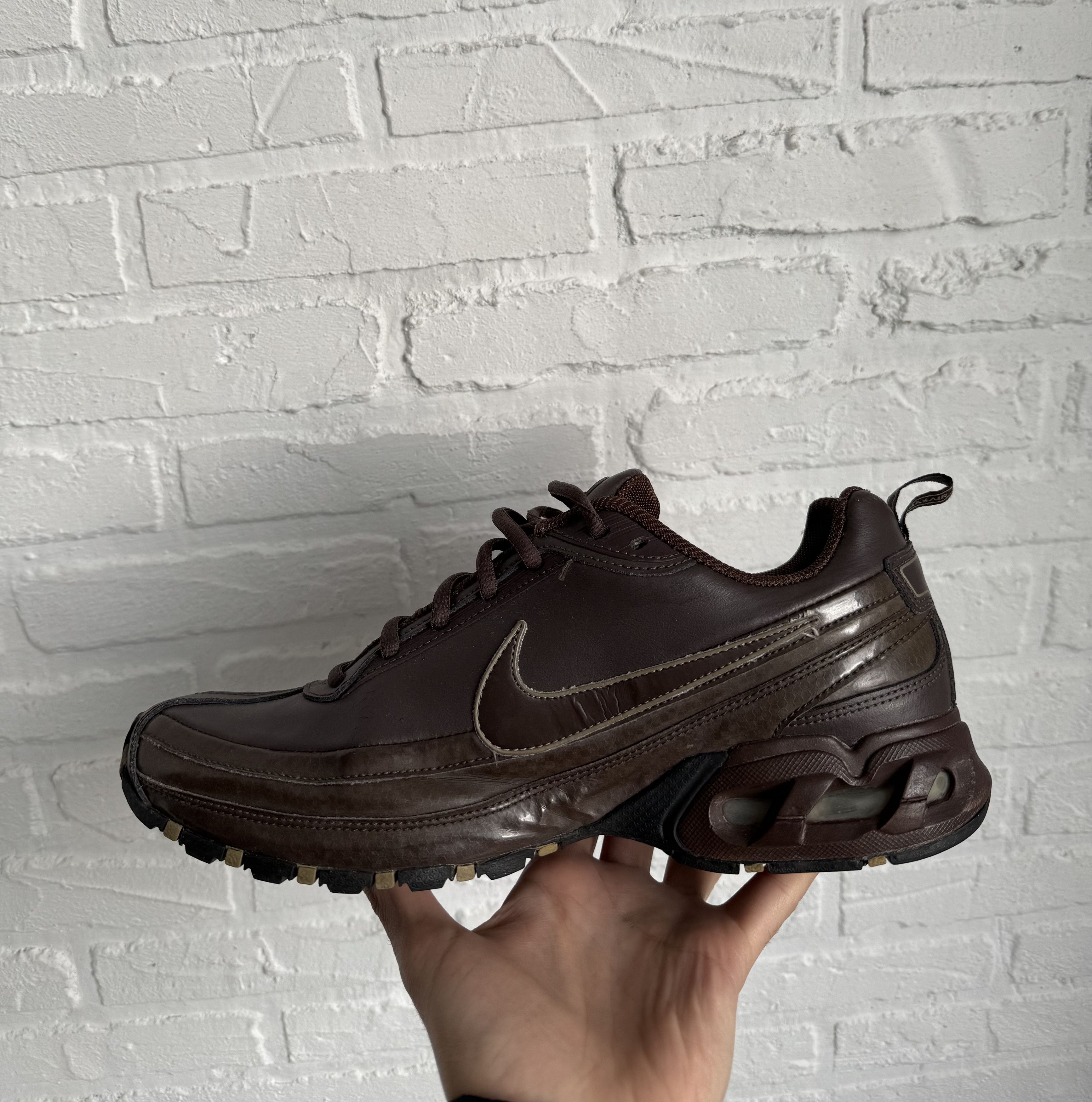 Nike Vintage 2007 OG Nike brown sneakers dad shoes Size US 10.5 / EU 43-44 - 9 Thumbnail