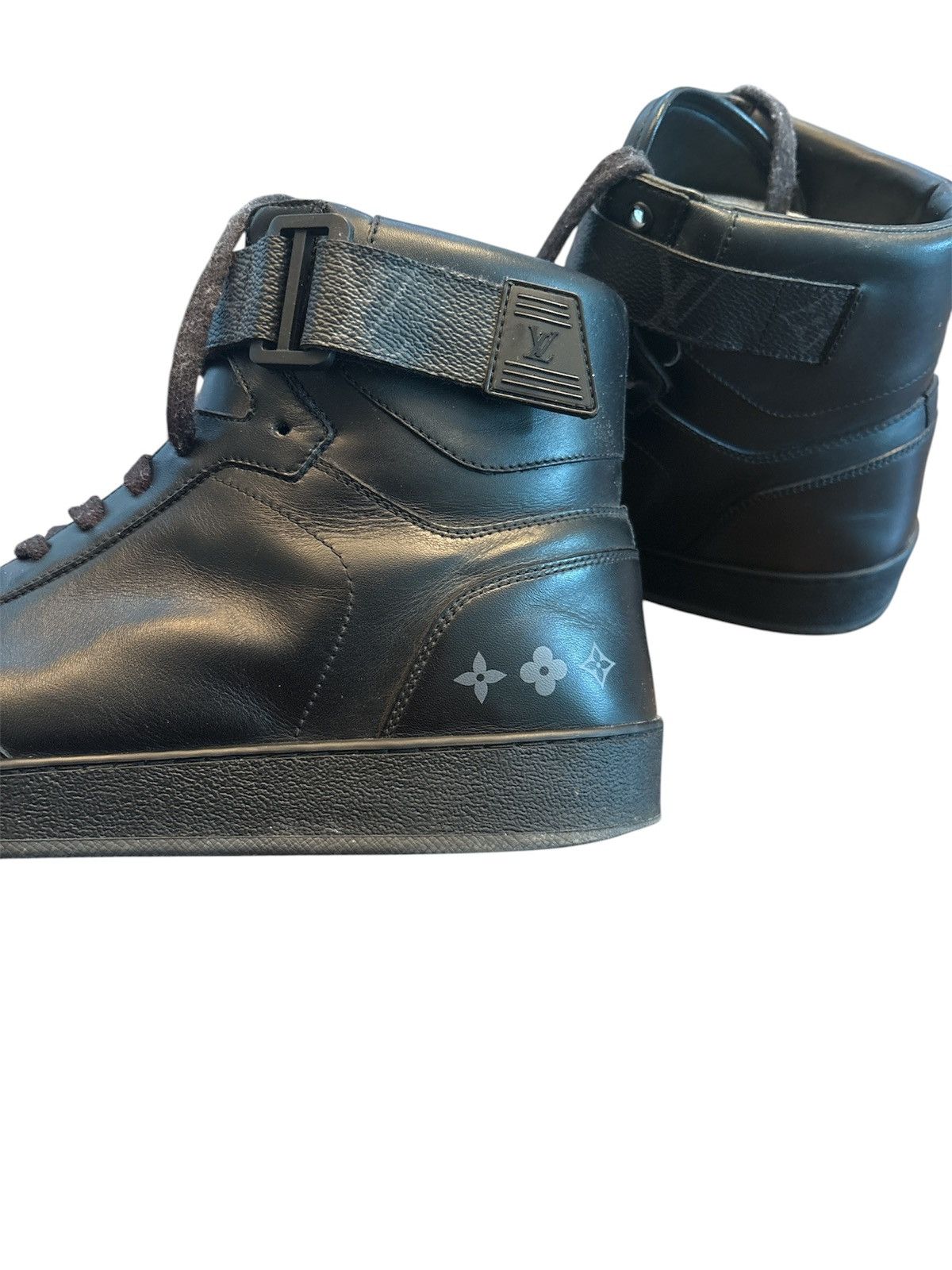 Louis Vuitton Louis Vuitton High Top Sneaker Size US 11.5 / EU 44-45 - 3 Thumbnail