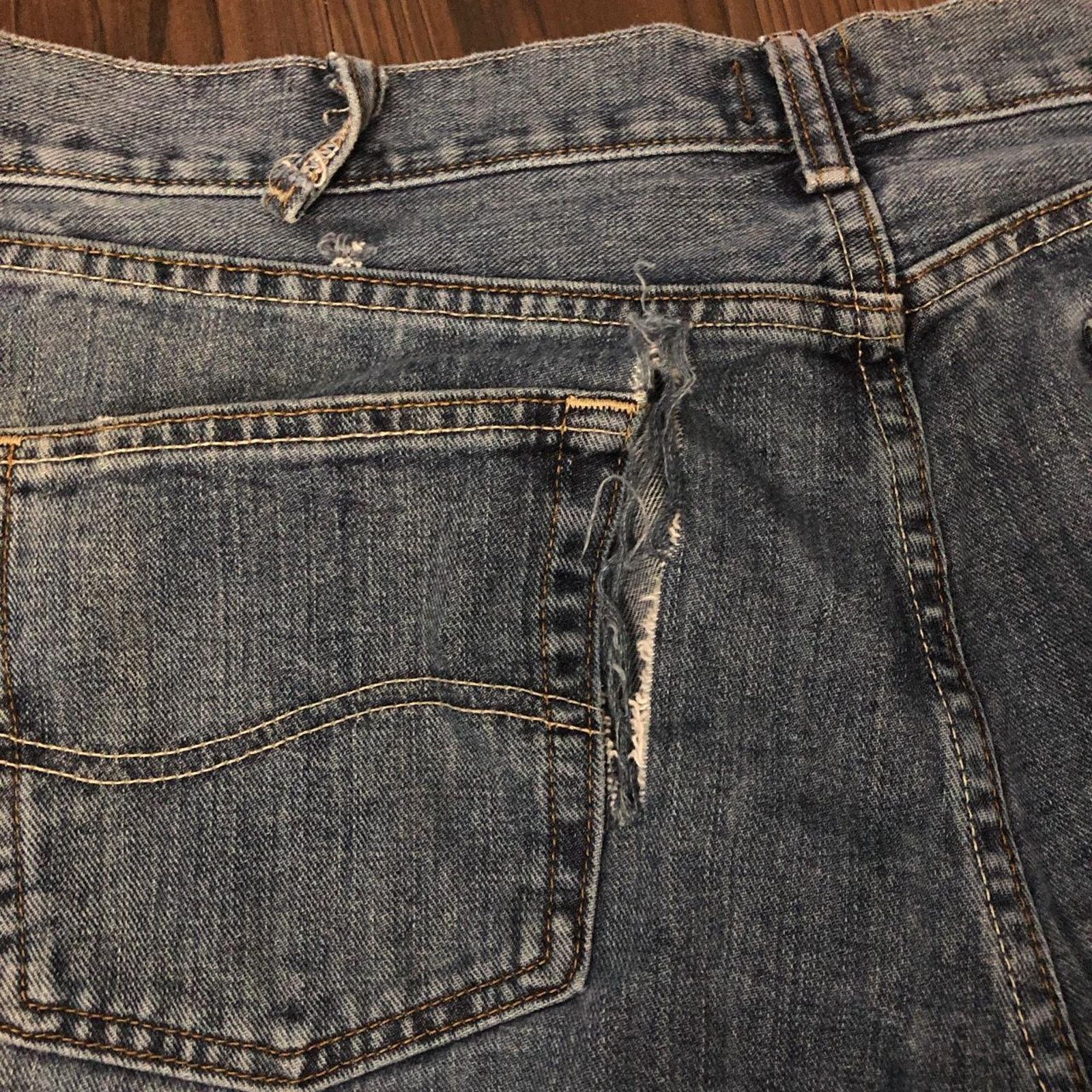 Lee Men’s Dark Wash Distressed Lee Denim Jeans | Size 38x29 Size US 38 / EU 54 - 5 Thumbnail