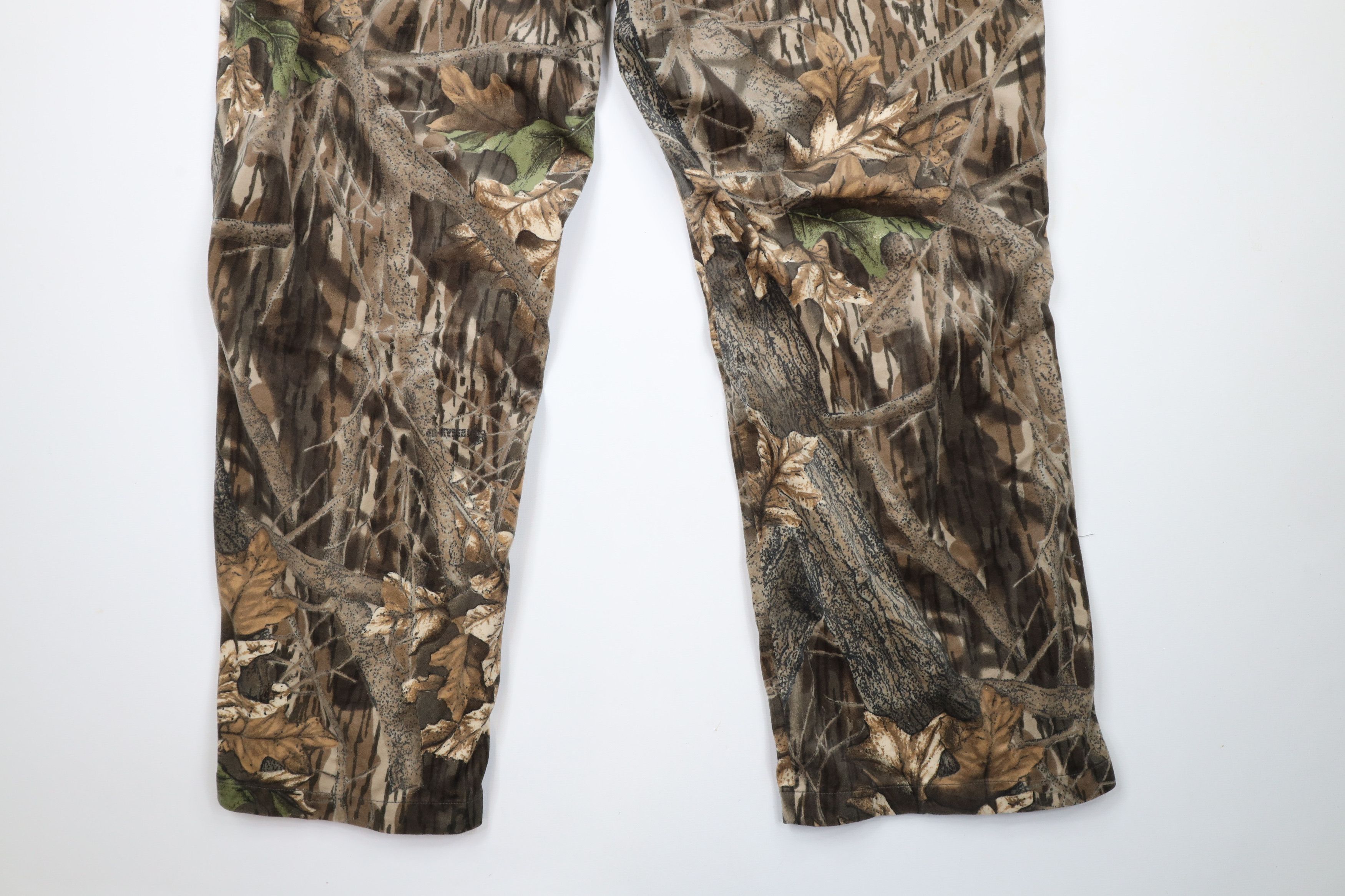 Columbia × Vintage Vintage Columbia Cloth Mossy Oak Camouflage Wide Leg Pants Size US 38 / EU 54 - 11 Thumbnail