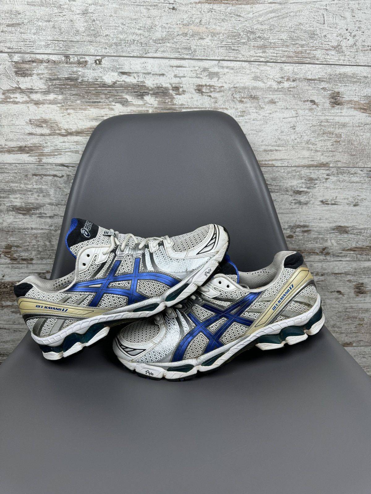 Asics Streetwear Vintage Mens Vintage ASICS gel kayano 17 sneakers shoes y2k rare Grailed