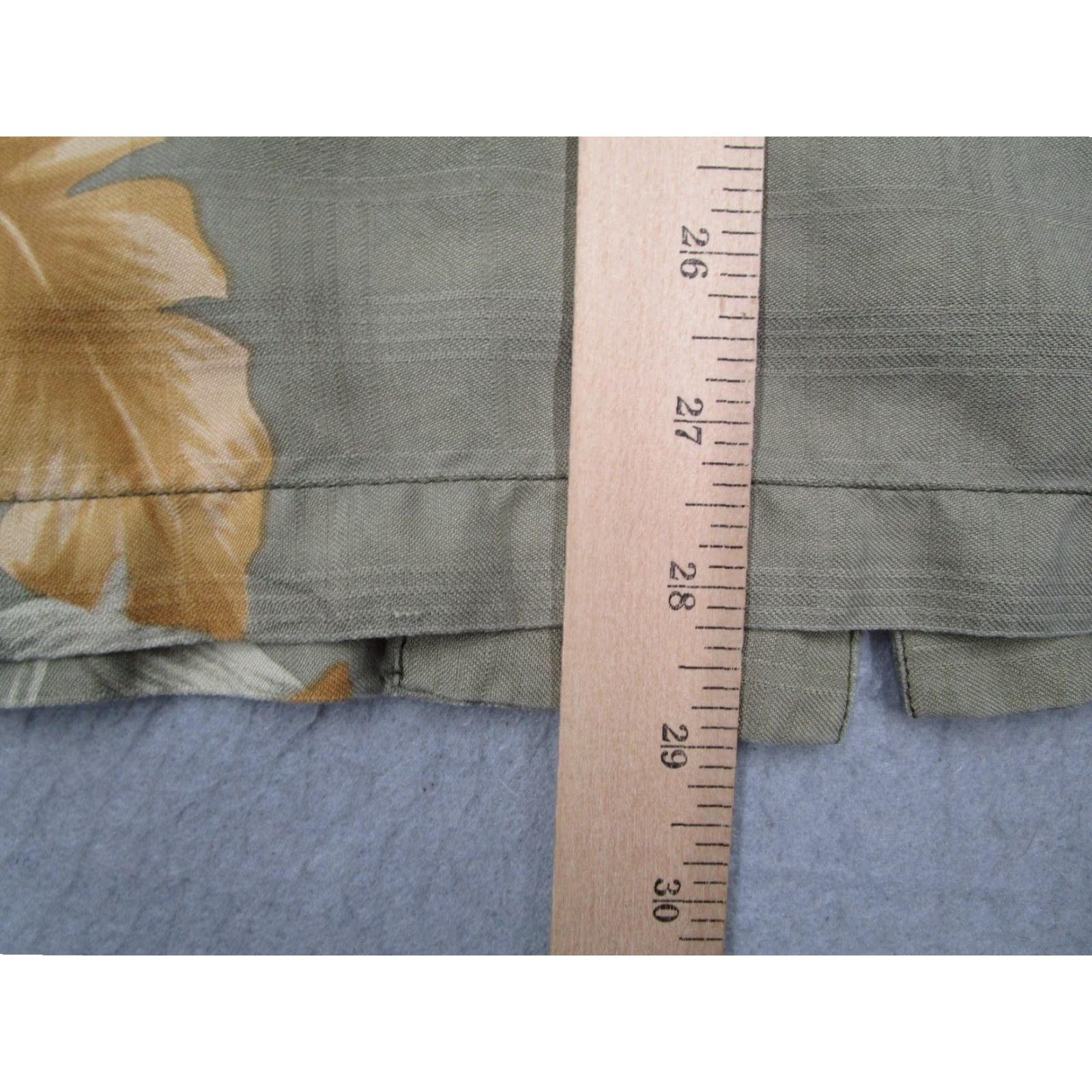 Tommy Bahama VINTAGE Tommy Bahama Hawaiian Shirt Men's Large Green Floral Silk Button-Up Short Sleeve Loop Collar Tropical Retro Size US L / EU 52-54 / 3 - 6 Thumbnail