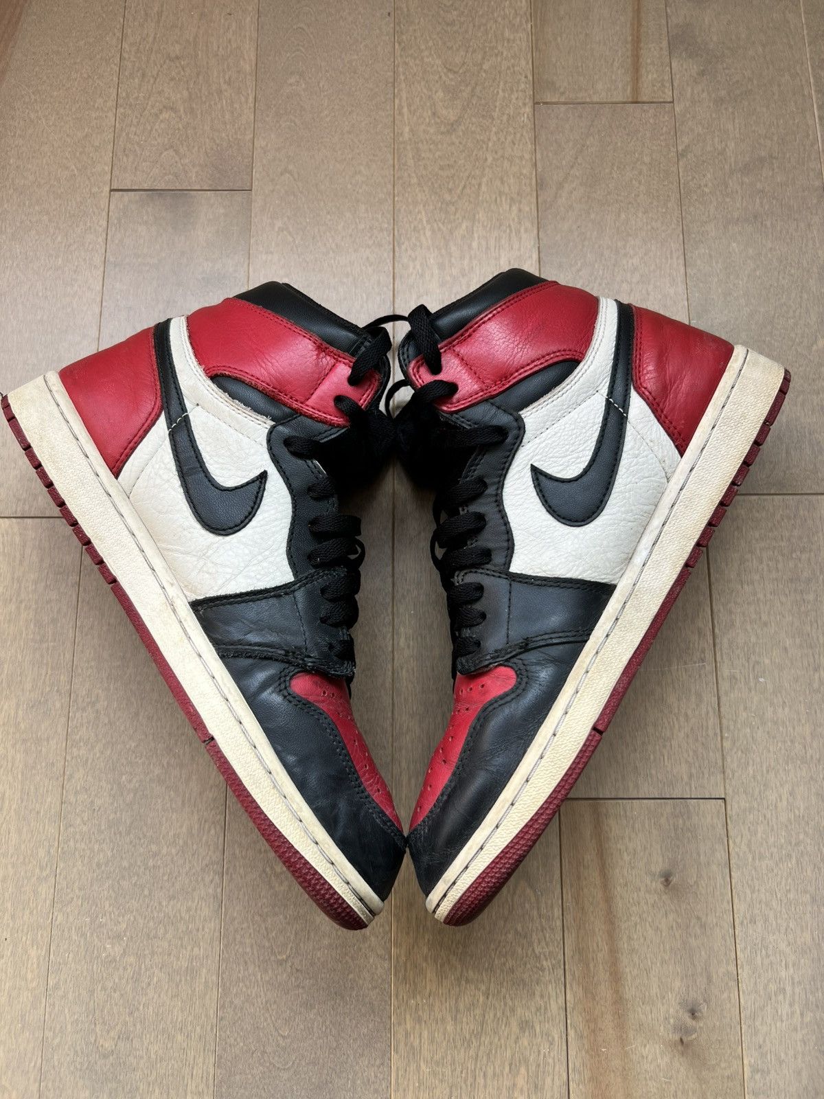Jordan Brand × Nike Air Jordan 1 Bred Toe Size US 10 / EU 43 - 3 Thumbnail