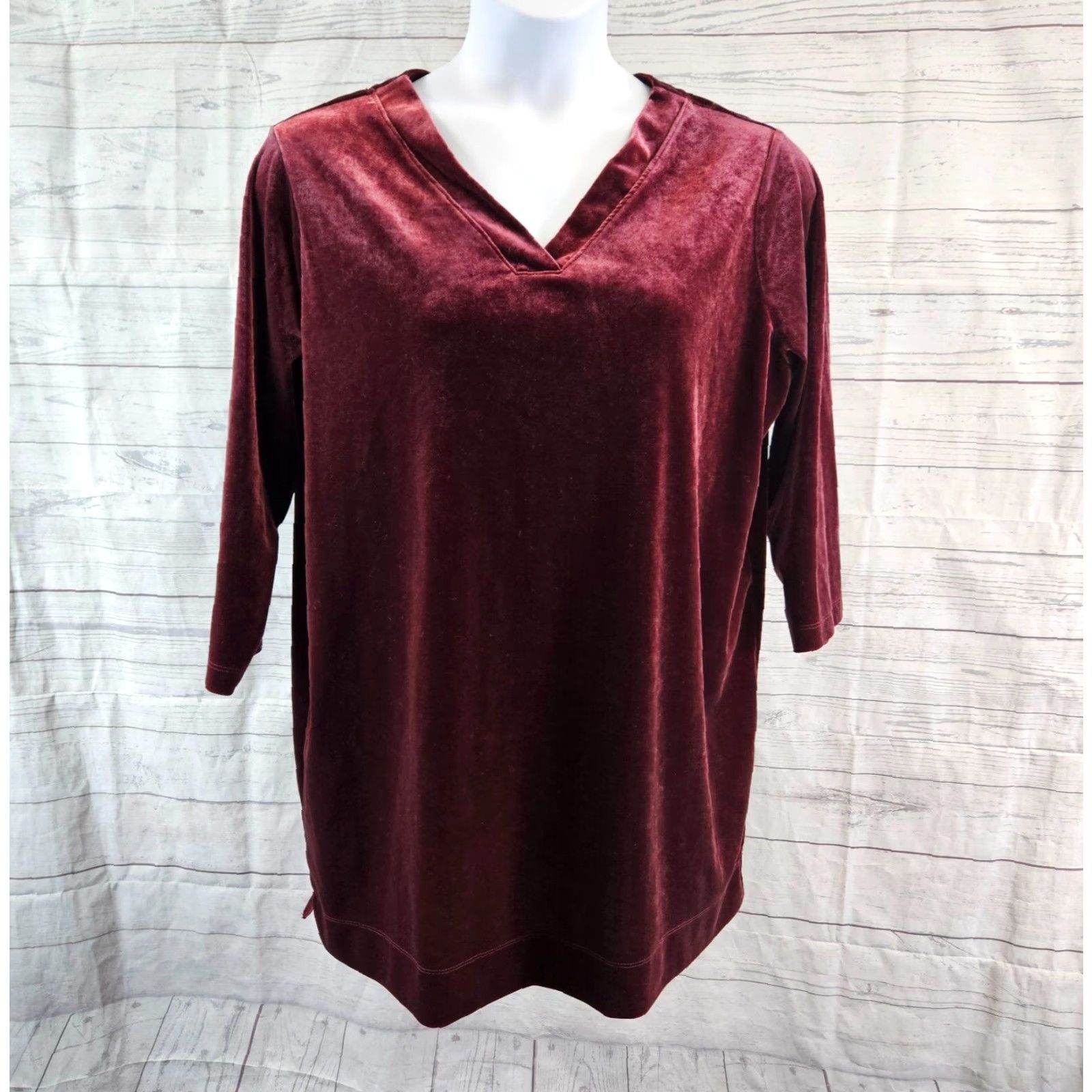Lands' End Lands End Womens Velvet Top 1X Blouse V-Neck 3/4 Sleeve Red Size XL / US 12-14 / IT 48-50 - 2 Thumbnail