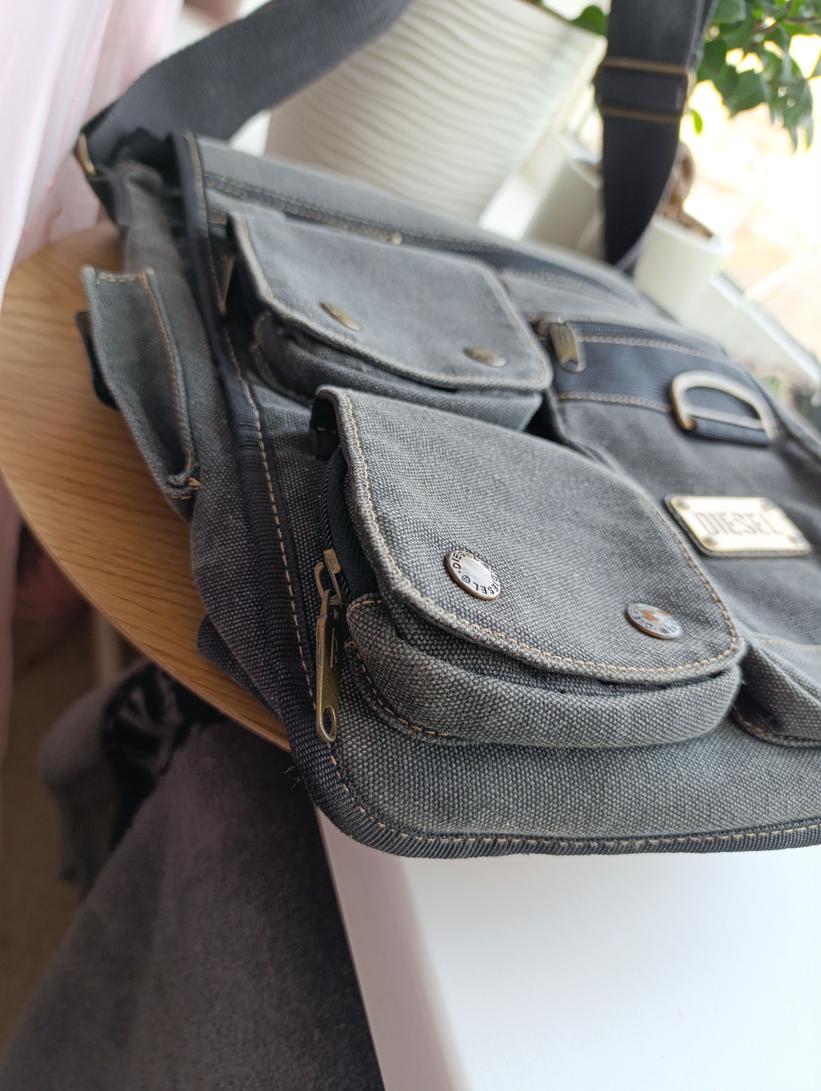 Diesel DIESEL VINTAGE MULTI POCKET MESSENGER BAG Size ONE SIZE - 8 Thumbnail