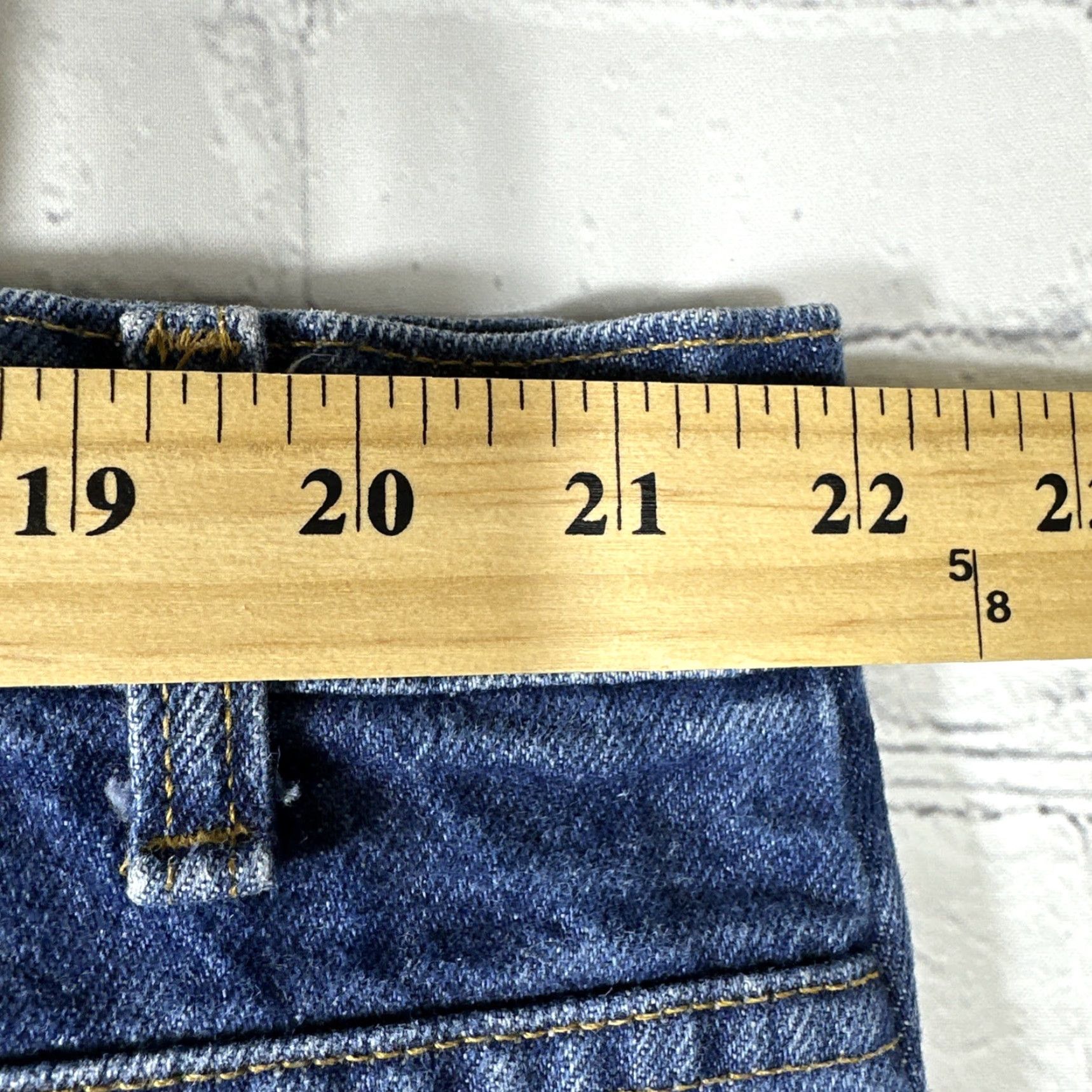 Levi's VINTAGE Levi’s 505 Jeans Mens 46x32 Regular Fit Straight Denim Orange Tab 80s Retro Hipster USA Cowboys College Rock Size US 30 / EU 46 - 5 Thumbnail
