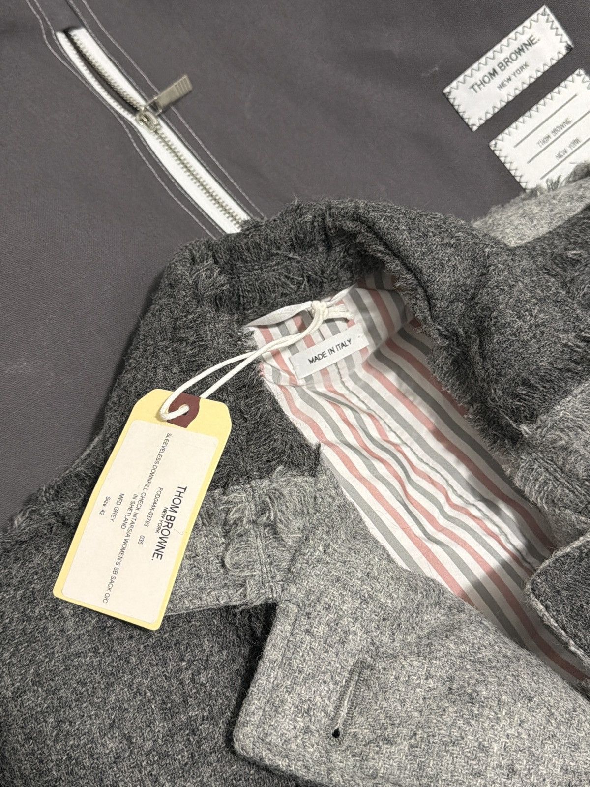 Thom Browne Thom Browne Sleeveless Downfill Vest Size M / US 6-8 / IT 42-44 - 6 Thumbnail