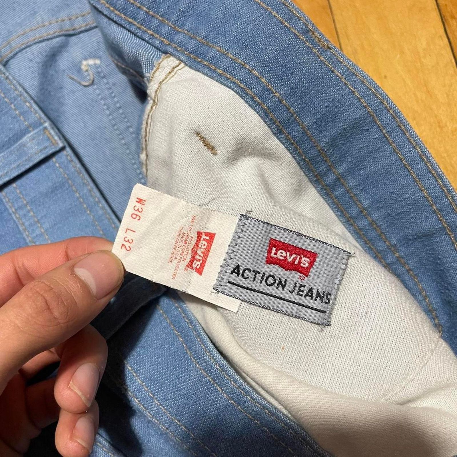 Levi's Vintage Levi’s Action Jeans Mens 36x32 Blue Denim Retro Size US 36 / EU 52 - 6 Thumbnail