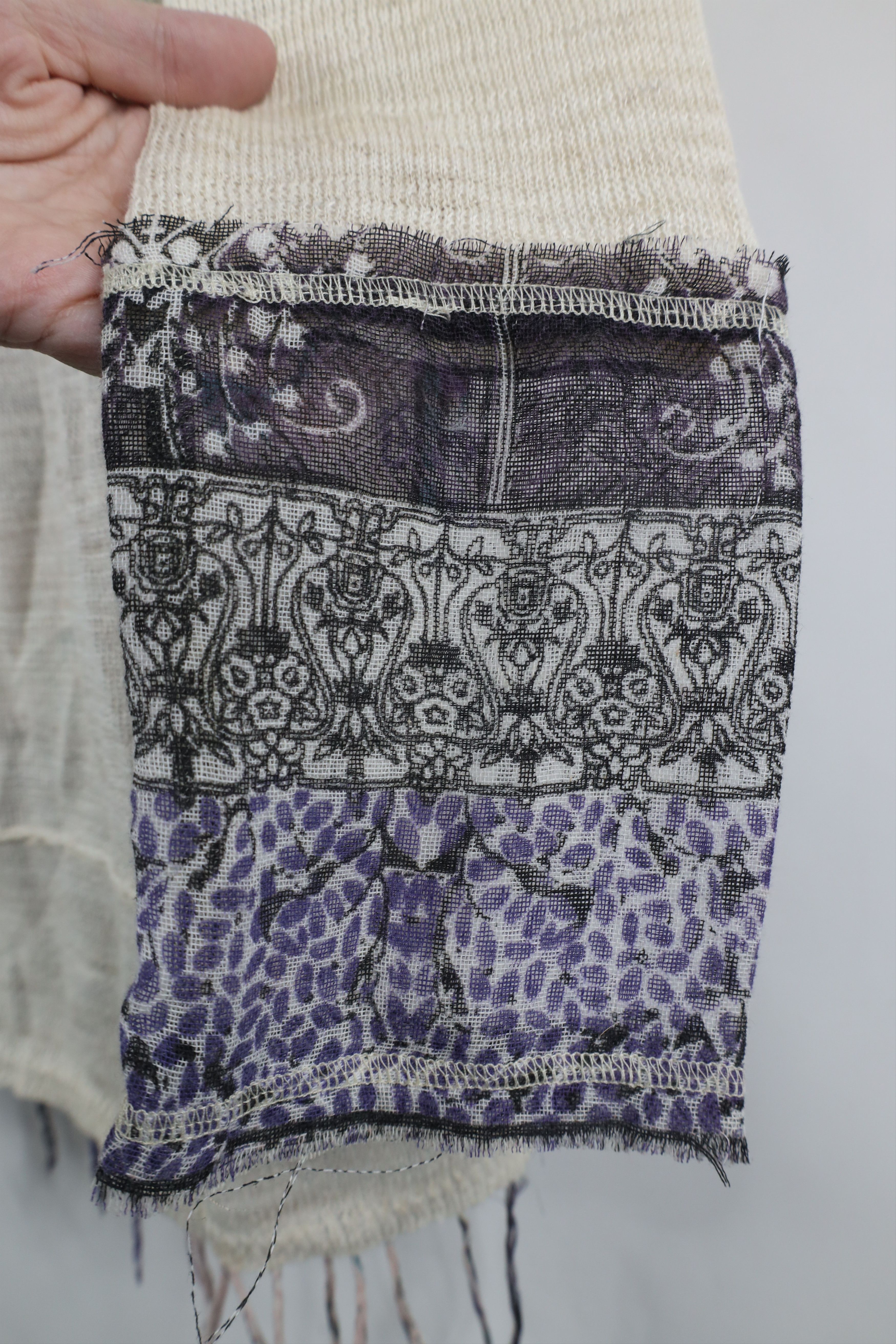 Free People × Vintage Free People Boho Chic Fringed Lightweight Knit Sweater Size S / US 4 / IT 40 - 7 Thumbnail