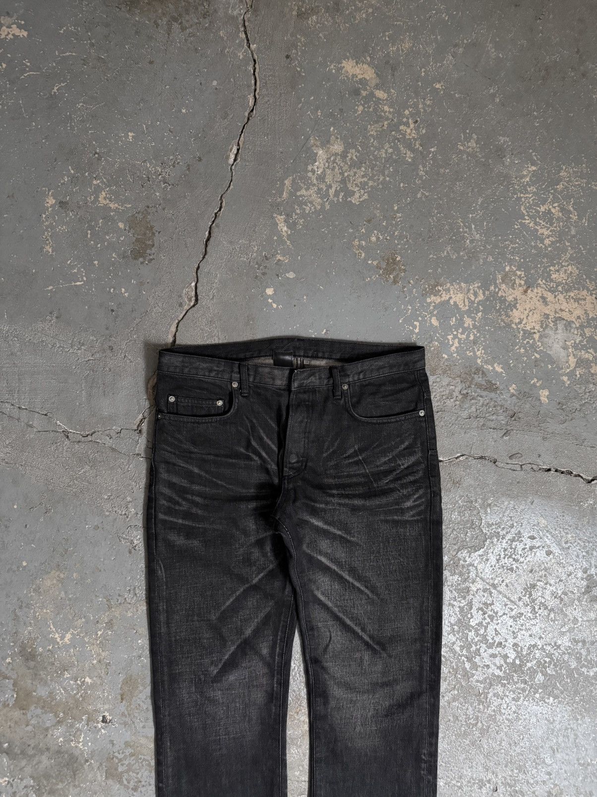 Dior × Hedi Slimane AW04 “Victim Of The Crime” Clawmark Jeans Size US 34 / EU 50 - 2 Thumbnail