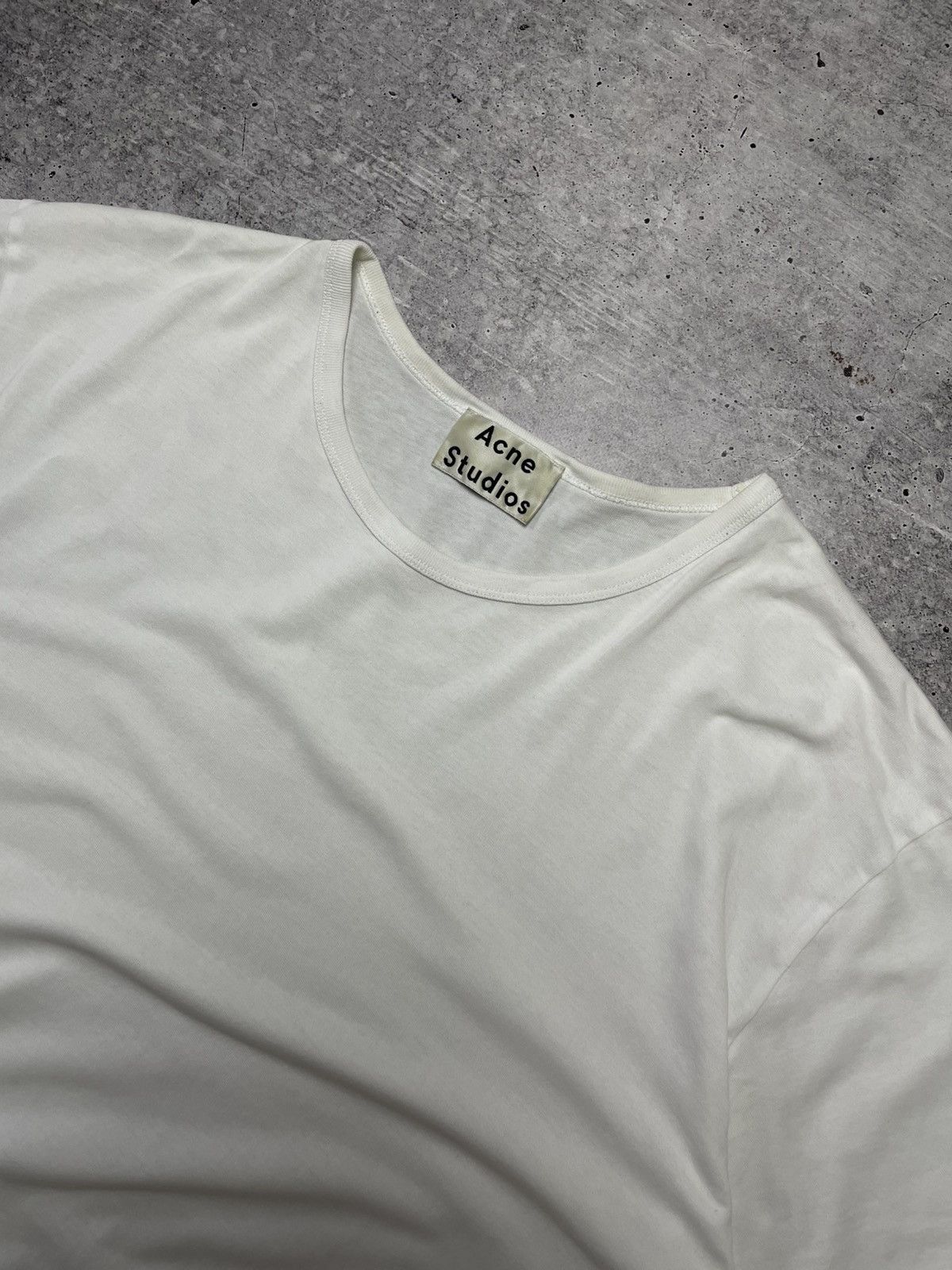 Acne Studios Acne Studios White Oversized T-Shirt Minimalist Luxury Tee Size US M / EU 48-50 / 2 - 6 Thumbnail