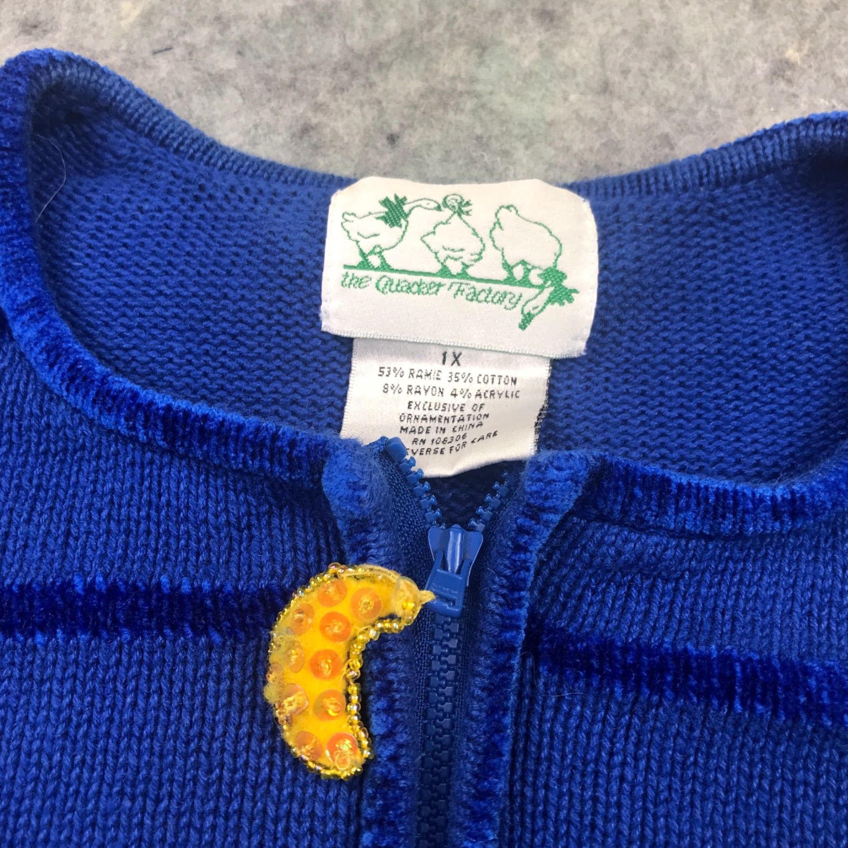 Quacker Factory VINTAGE Quacker Factory Sweater Size 1X Blue Embellished Angels Starry Night Womens Size XL / US 12-14 / IT 48-50 - 3 Thumbnail