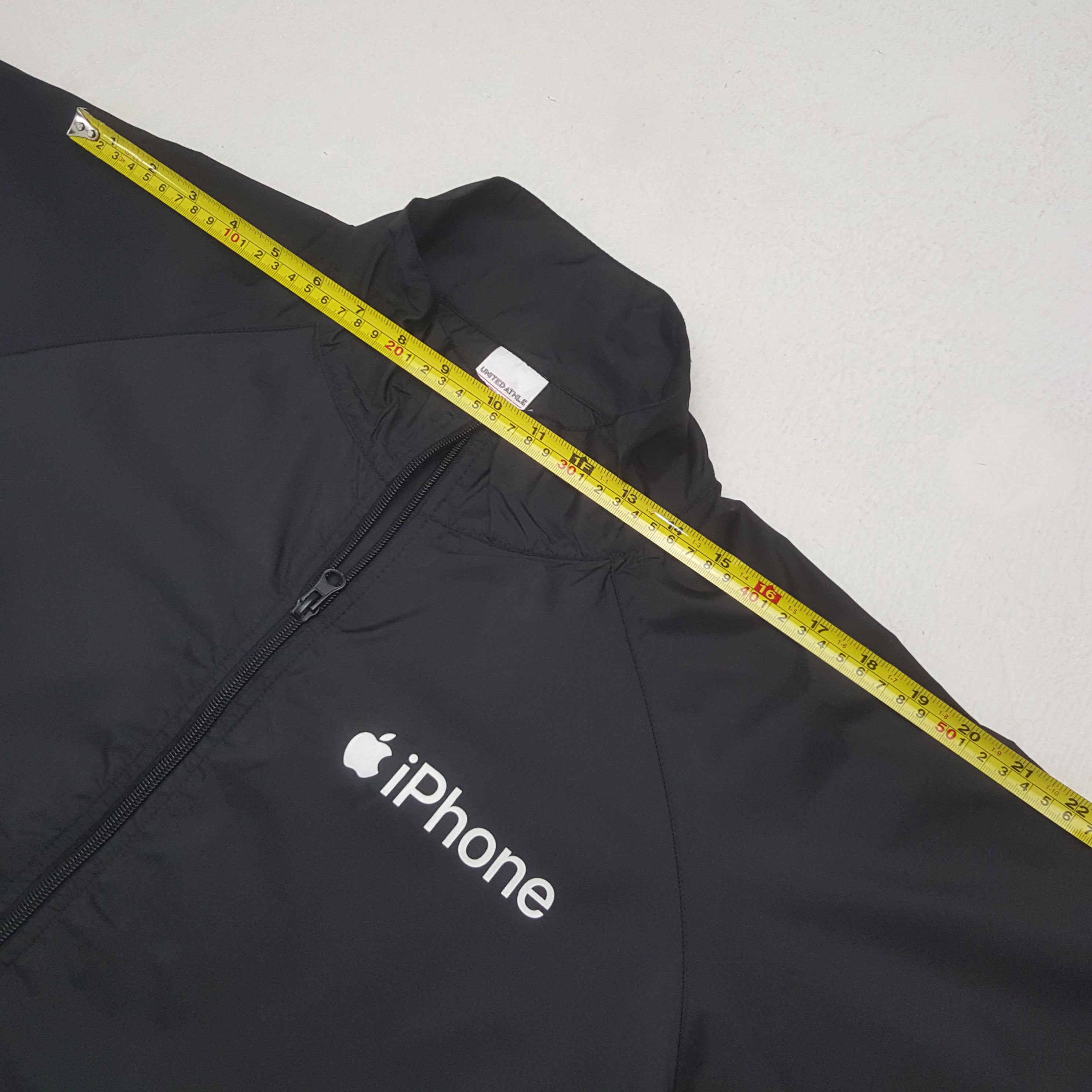Apple Vintage Iphone Apple Brand Windbreaker Jacket RR28 Size US M / EU 48-50 / 2 - 6 Thumbnail