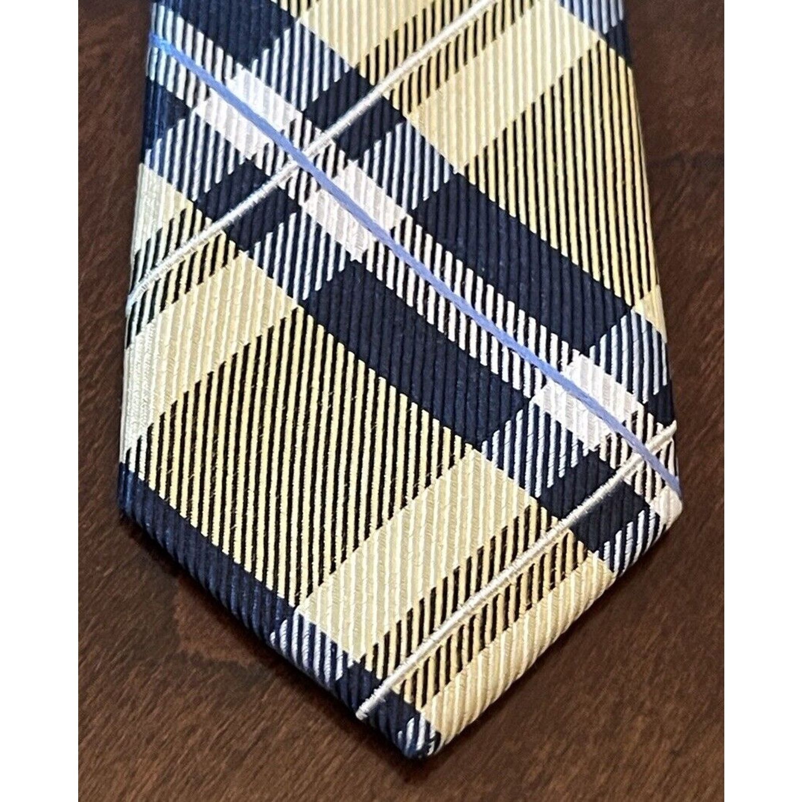 Arrow Arrow Gold Blue 100% Silk Men’s Neck Tie Made In China Size ONE SIZE - 6 Thumbnail