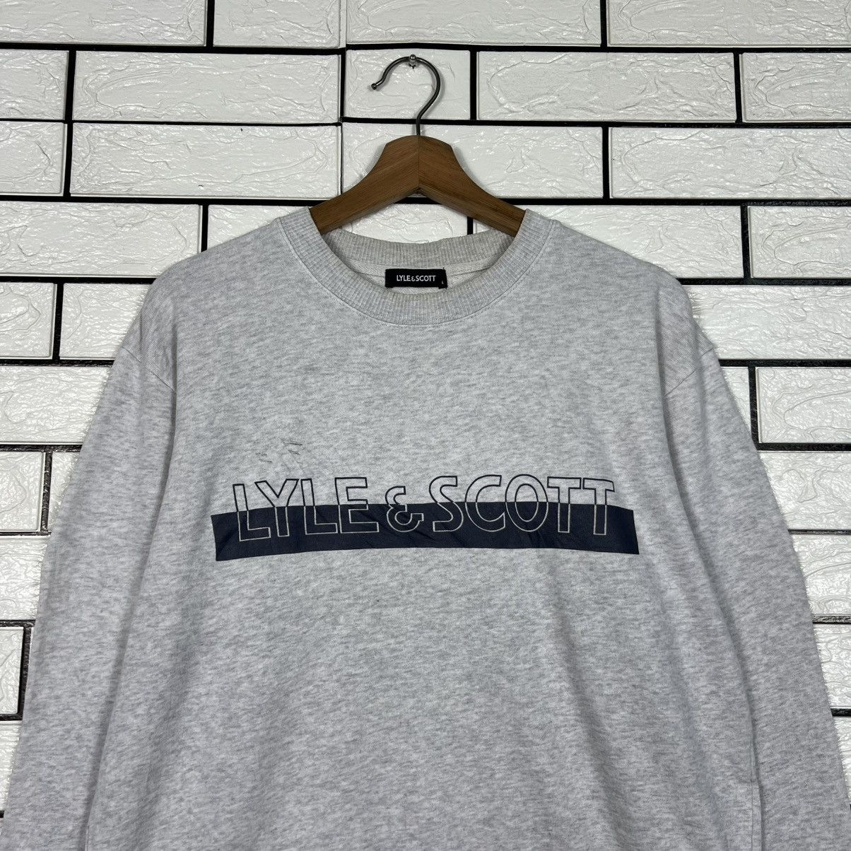 Lyle & Scott Vintage LYLE & SCOTT Big Logo Crewneck Sweatshirt #4248-C193 Size US L / EU 52-54 / 3 - 2 Thumbnail