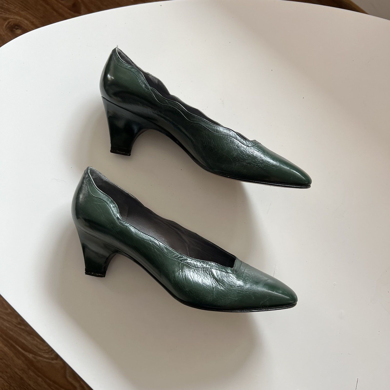 Yves Saint Laurent Vintage YSL Yves Saint Laurent Green Heels EUR 37 Size US 7 / IT 37 - 1 Thumbnail